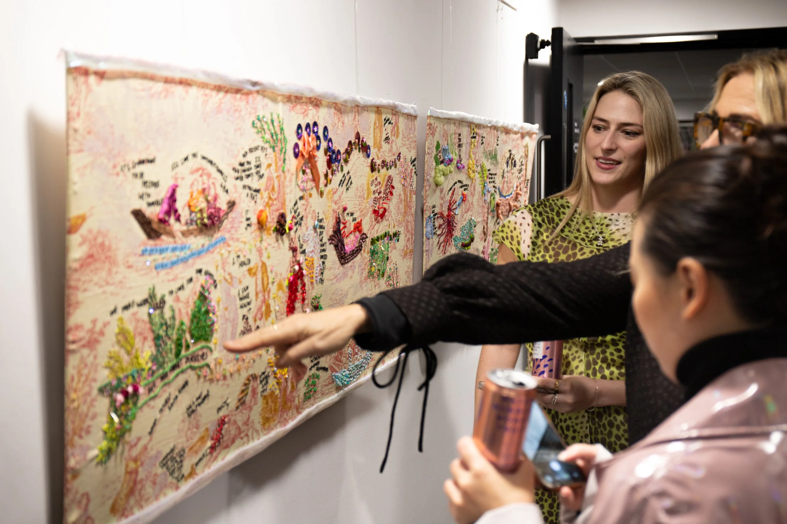 TracingtheUnseen_Exhibition_ImageCourtesyofCreativeHealthCamdenn5.jpg