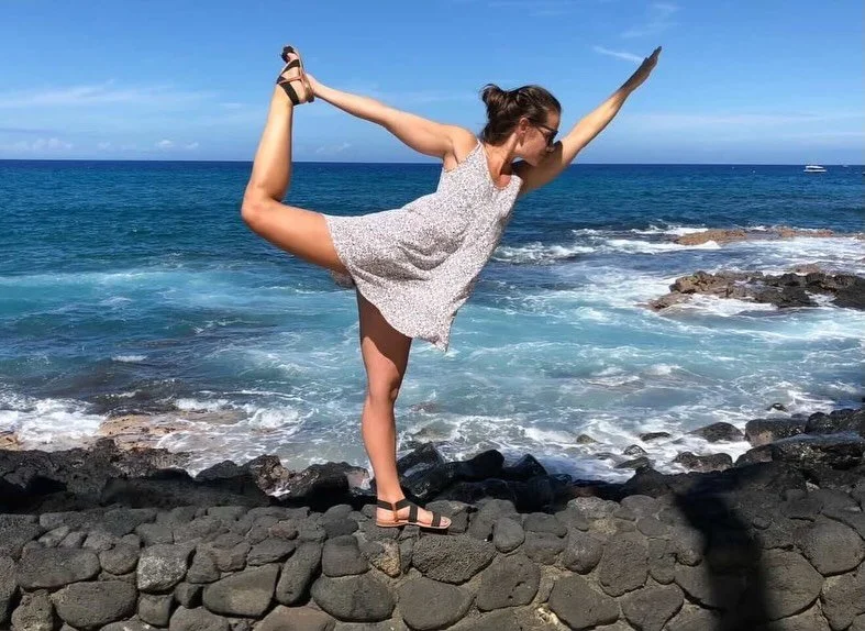 Meet our May Member of the Month: Amy Hunnewell 

What started as an 8 AM college class (and a close relationship with the snooze button 😅) has turned into 5:30 AM consistency because yoga, man.

Amy keeps coming back to her mat for all the reasons 