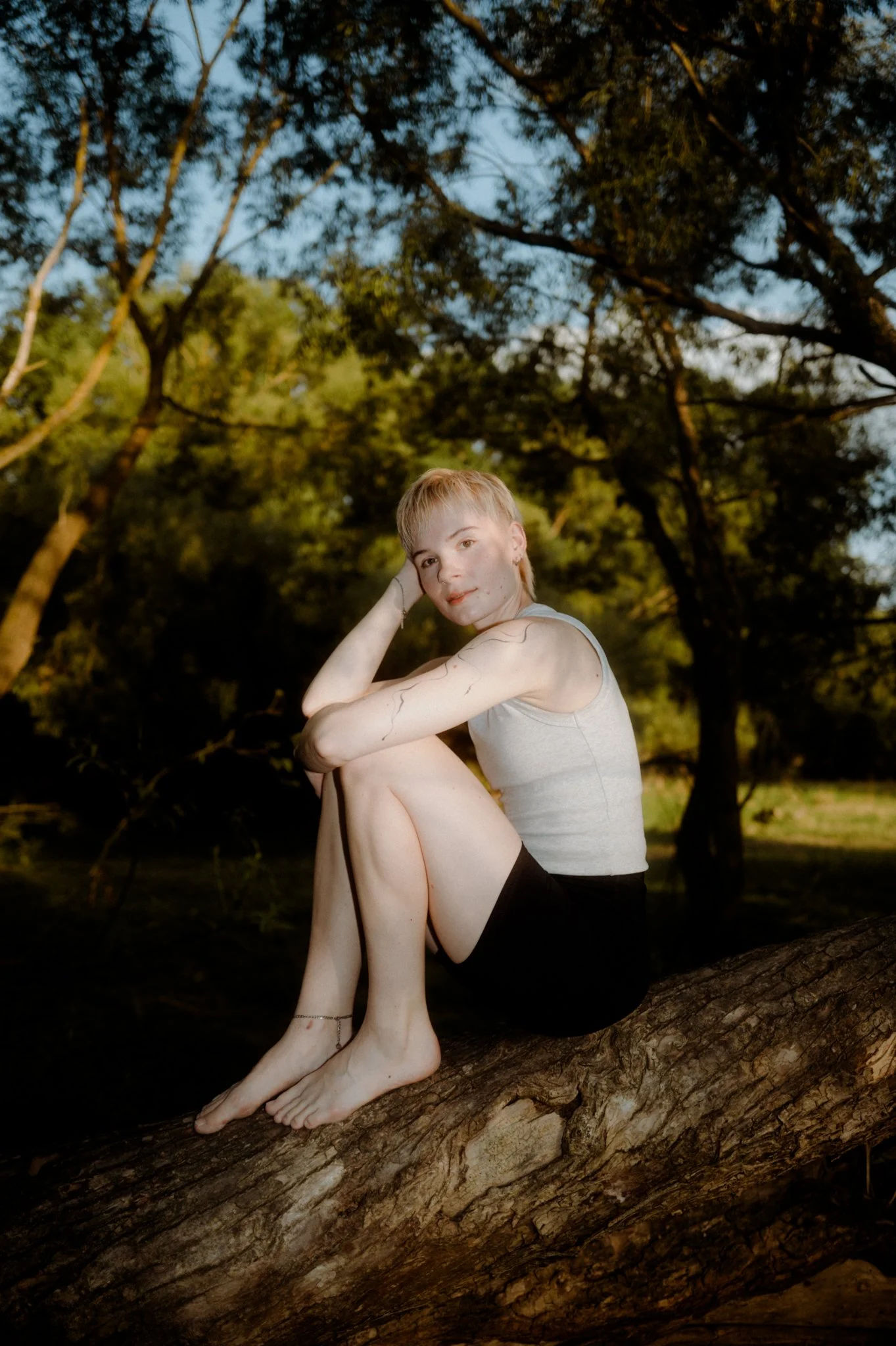 HOLYWOW-TEAMSHOOT-SOCIAL-262.jpg