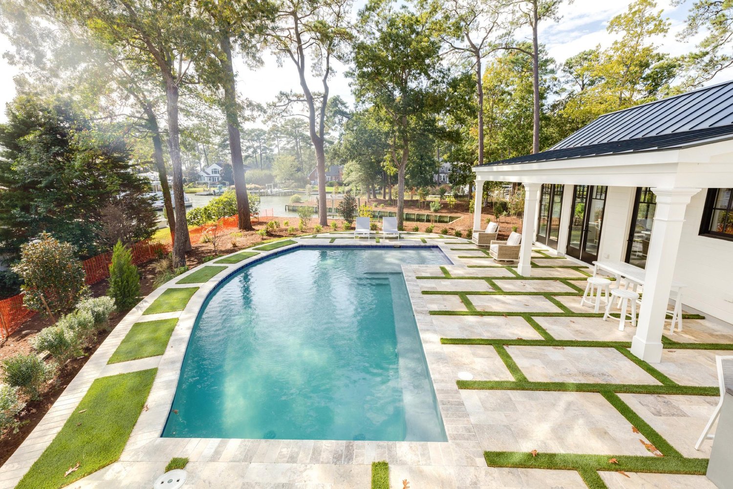 Concrete pool