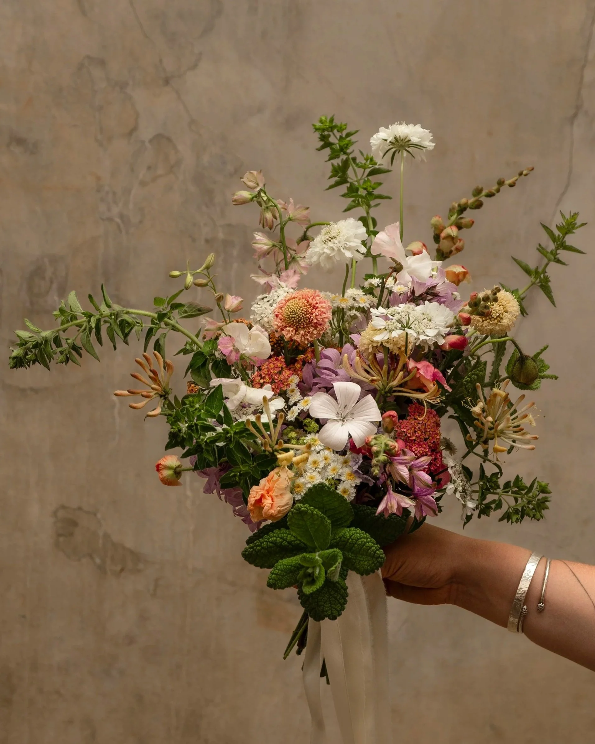 Robyn_Wedding_Bouquet_1.jpg
