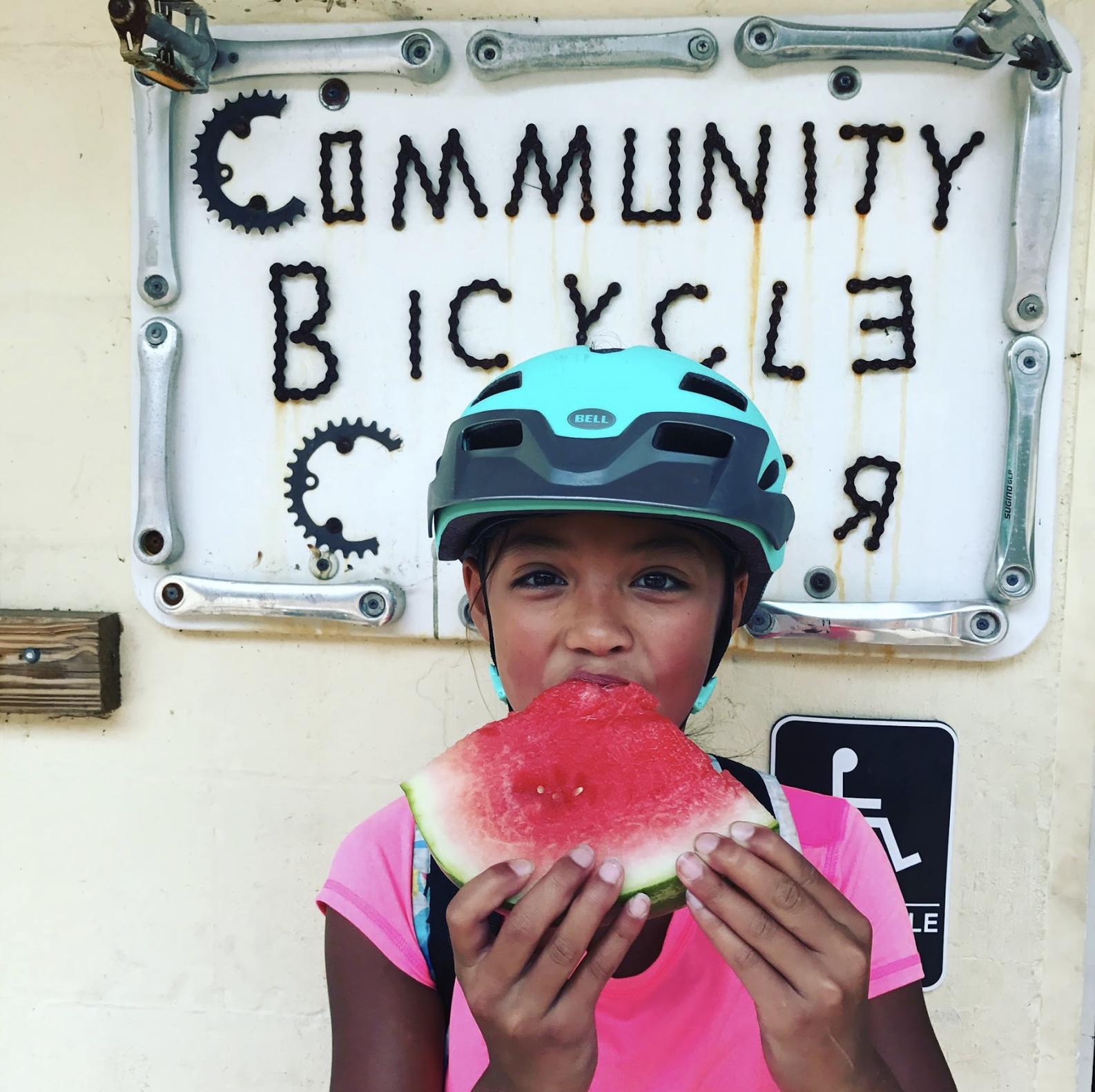 kid-bikehelmet-watermelon.png