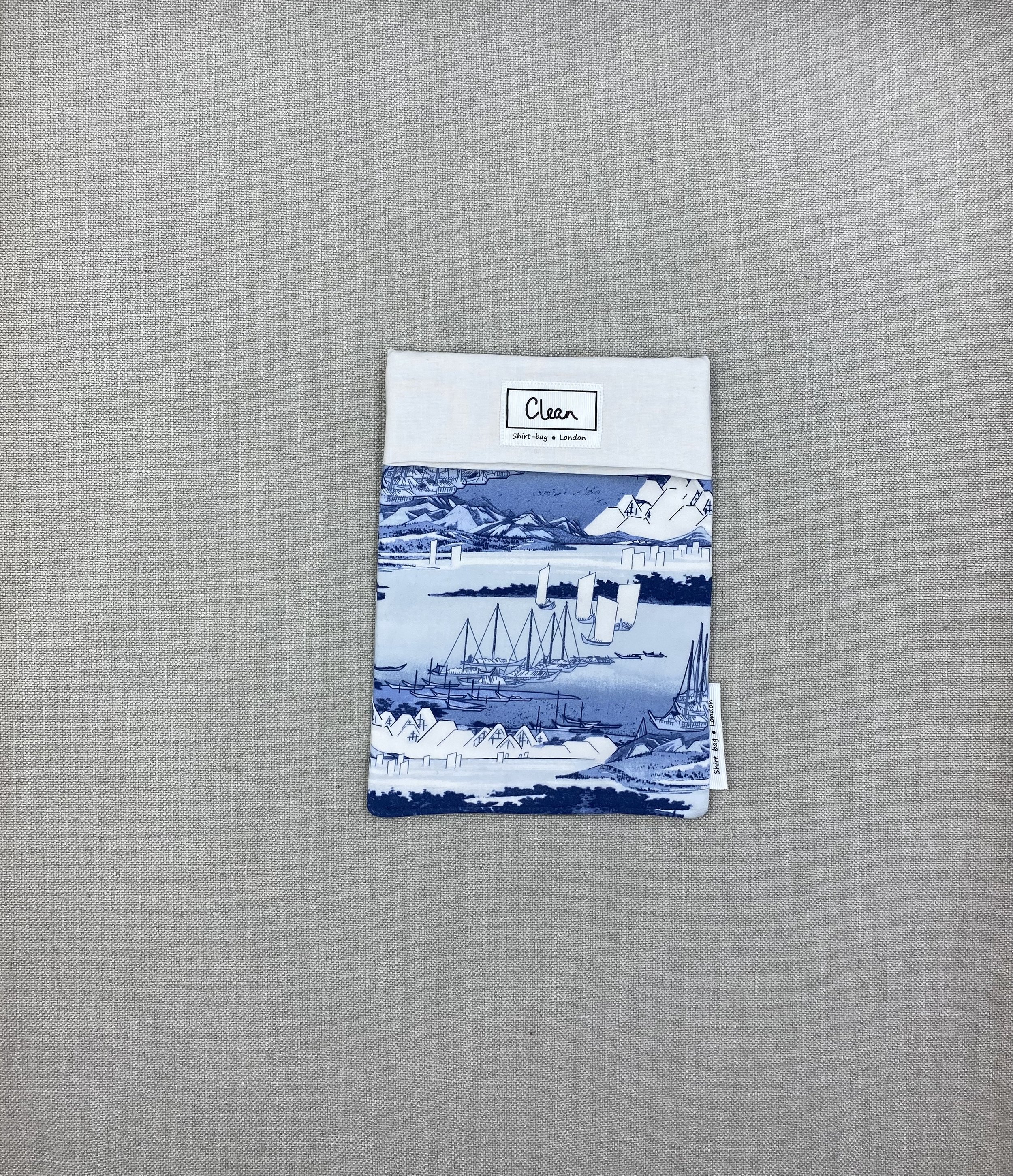 Navy boats on white with white top - small.jpeg