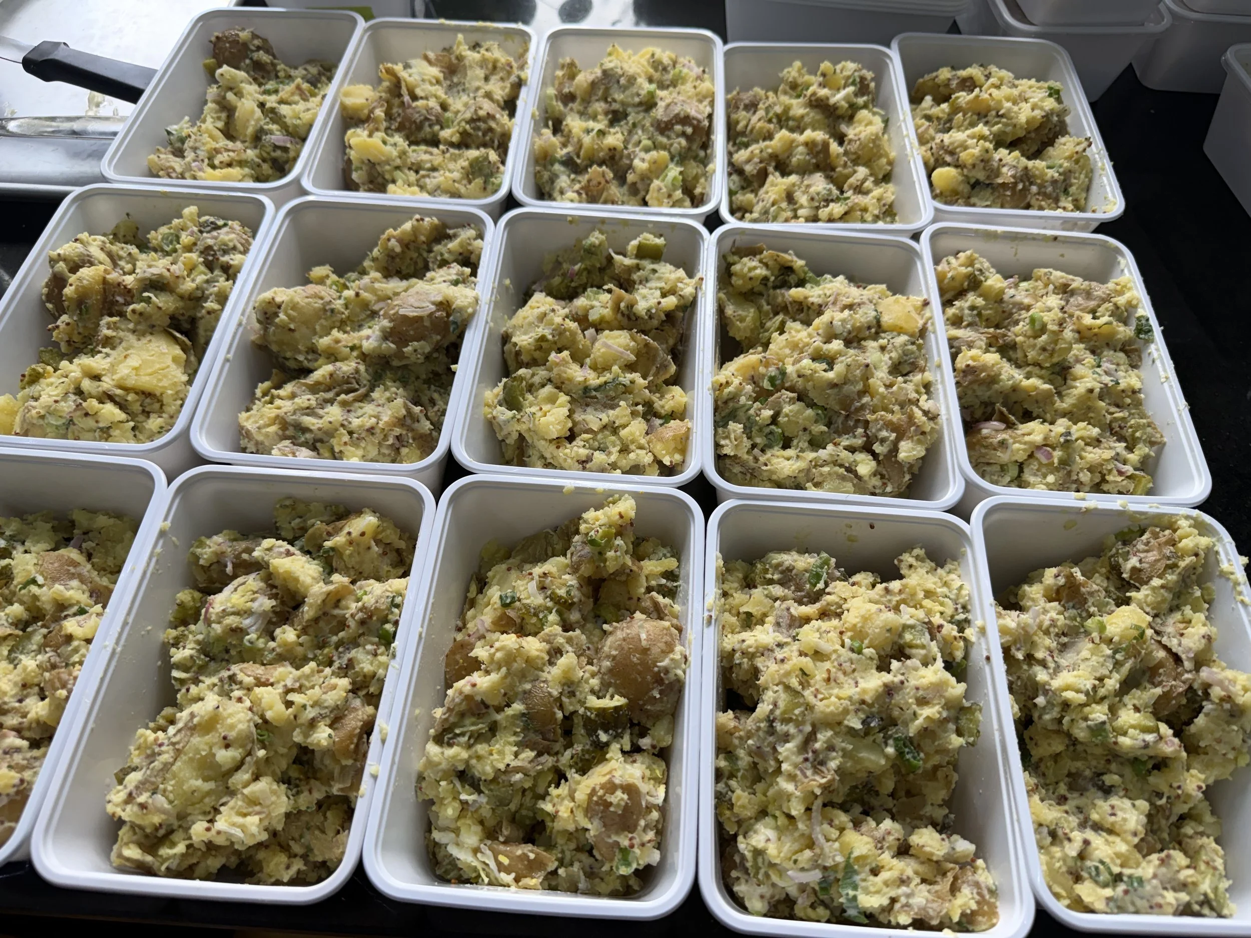 Potato Salad Contaiiners 