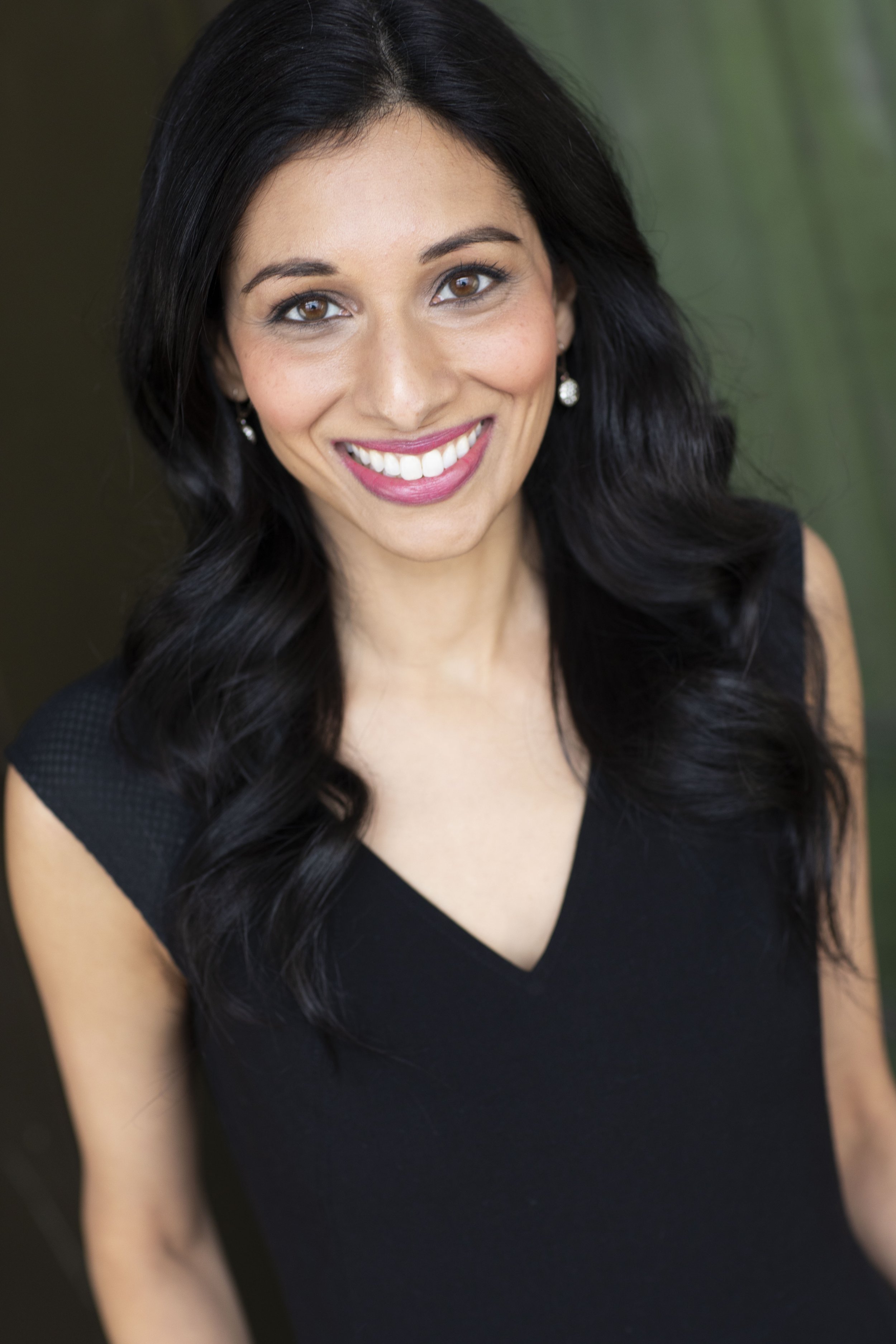  Congratulations to our student Monica who booked a role in a new project!!  Hard work pays off.  Way to go Monica! 
