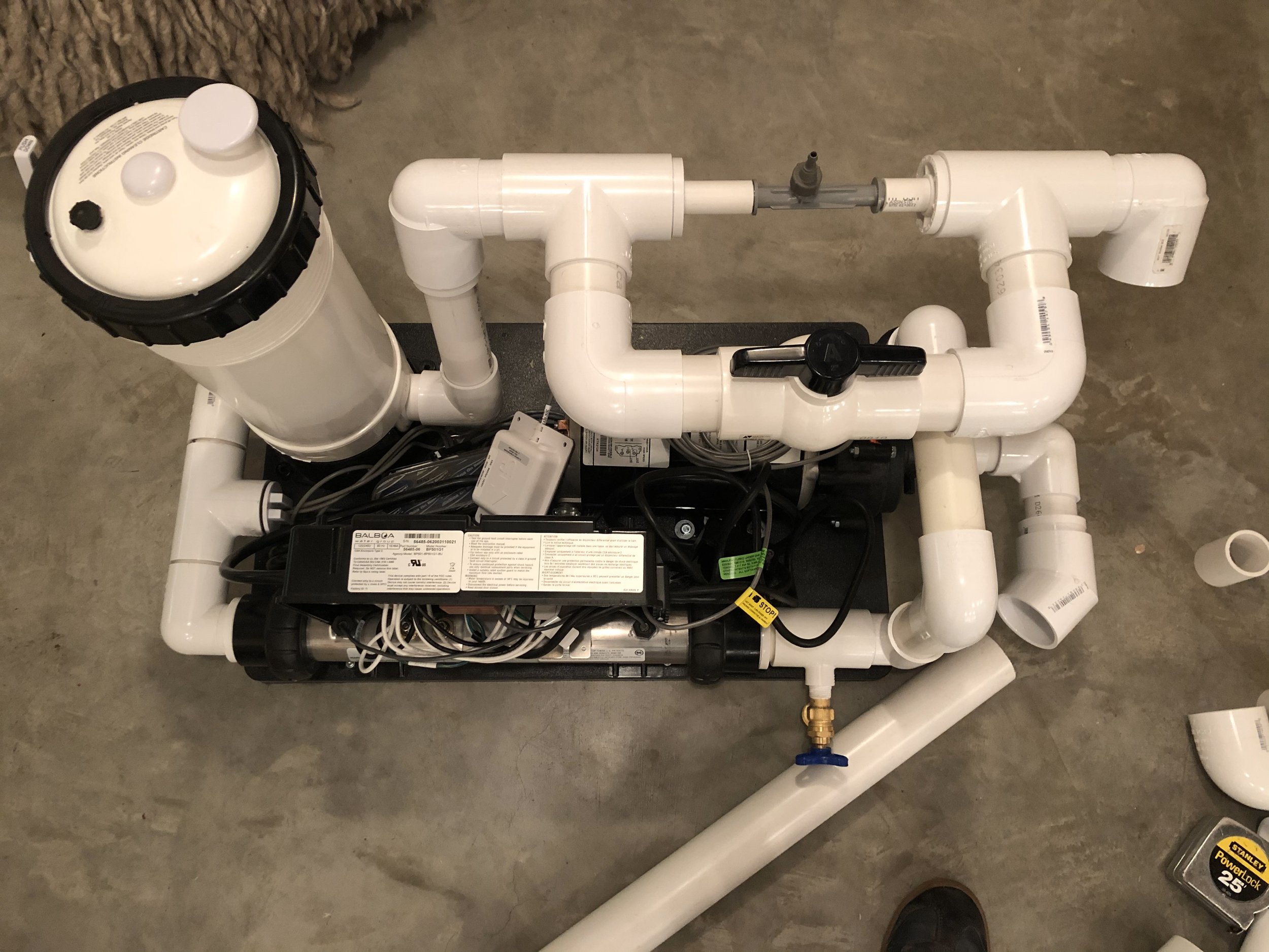 Pumping together the filter, heater and pump