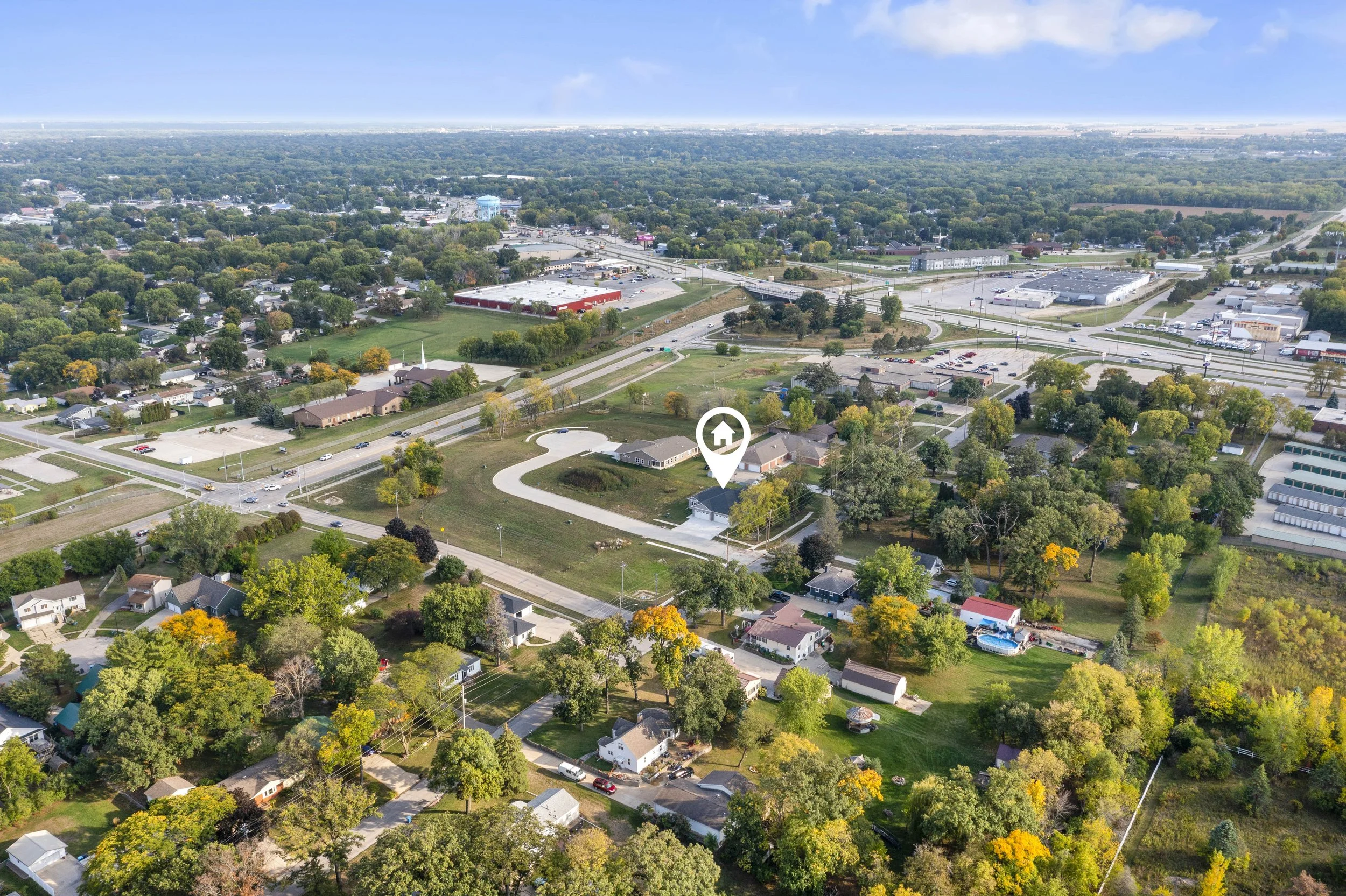 36-506 104 Bergen Dr Drone.jpg