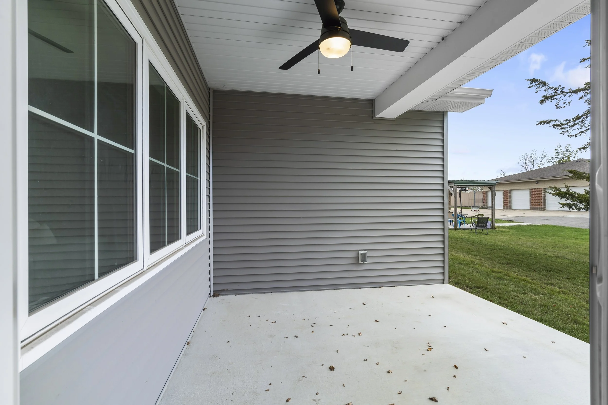 17-150 102 Bergen Dr.jpg