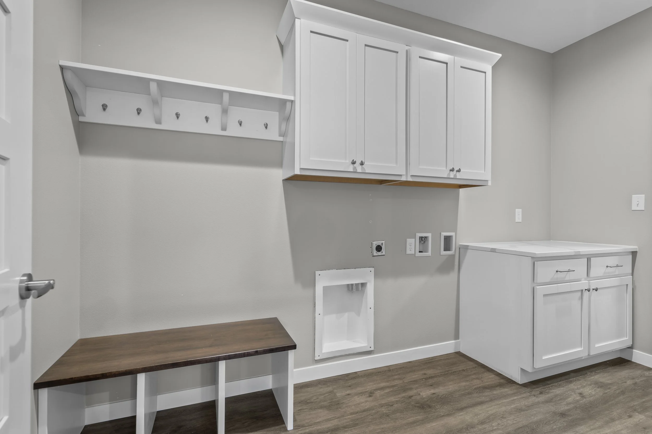 05-115 102 Bergen Dr.jpg