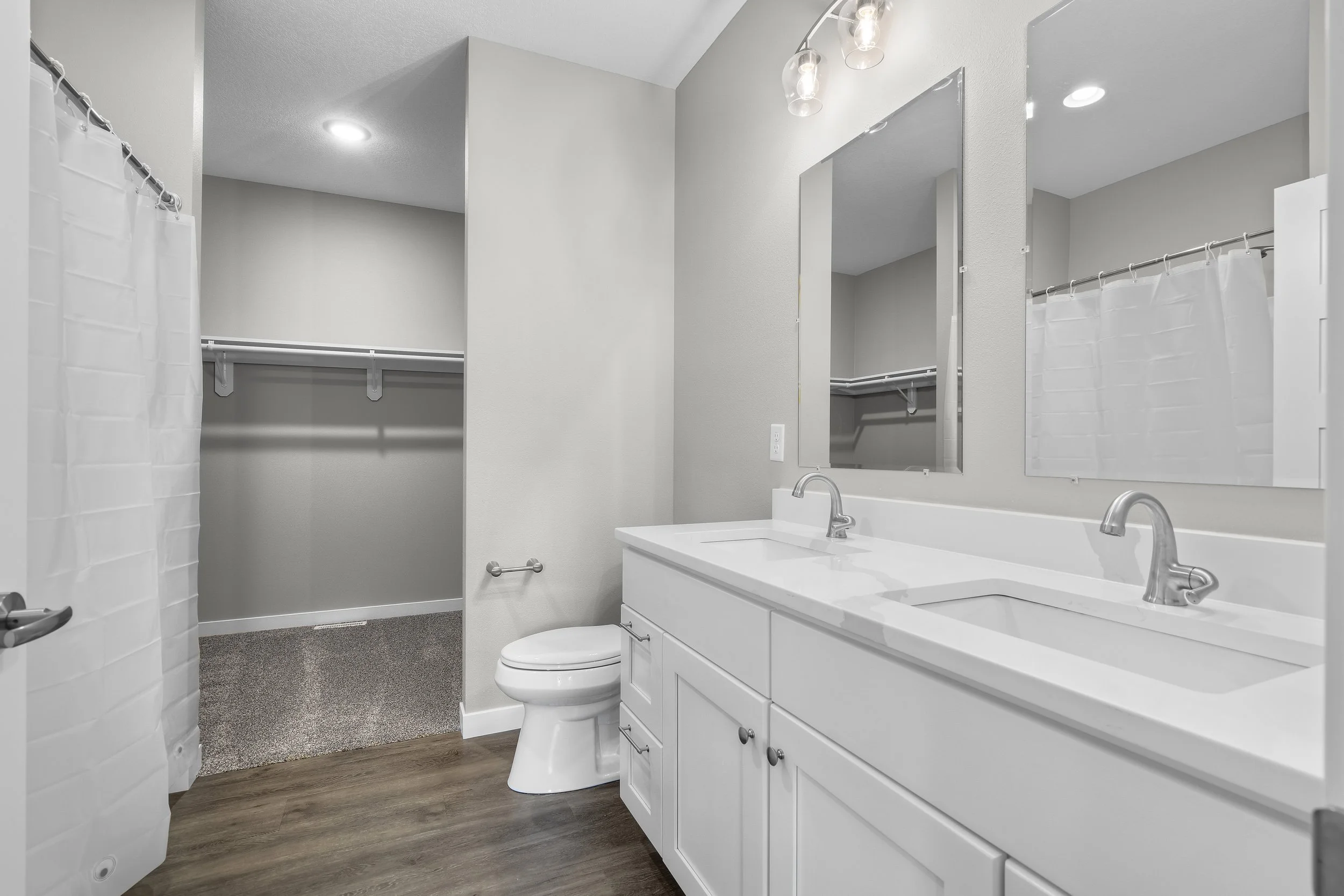 23-169 102 Bergen Dr.jpg