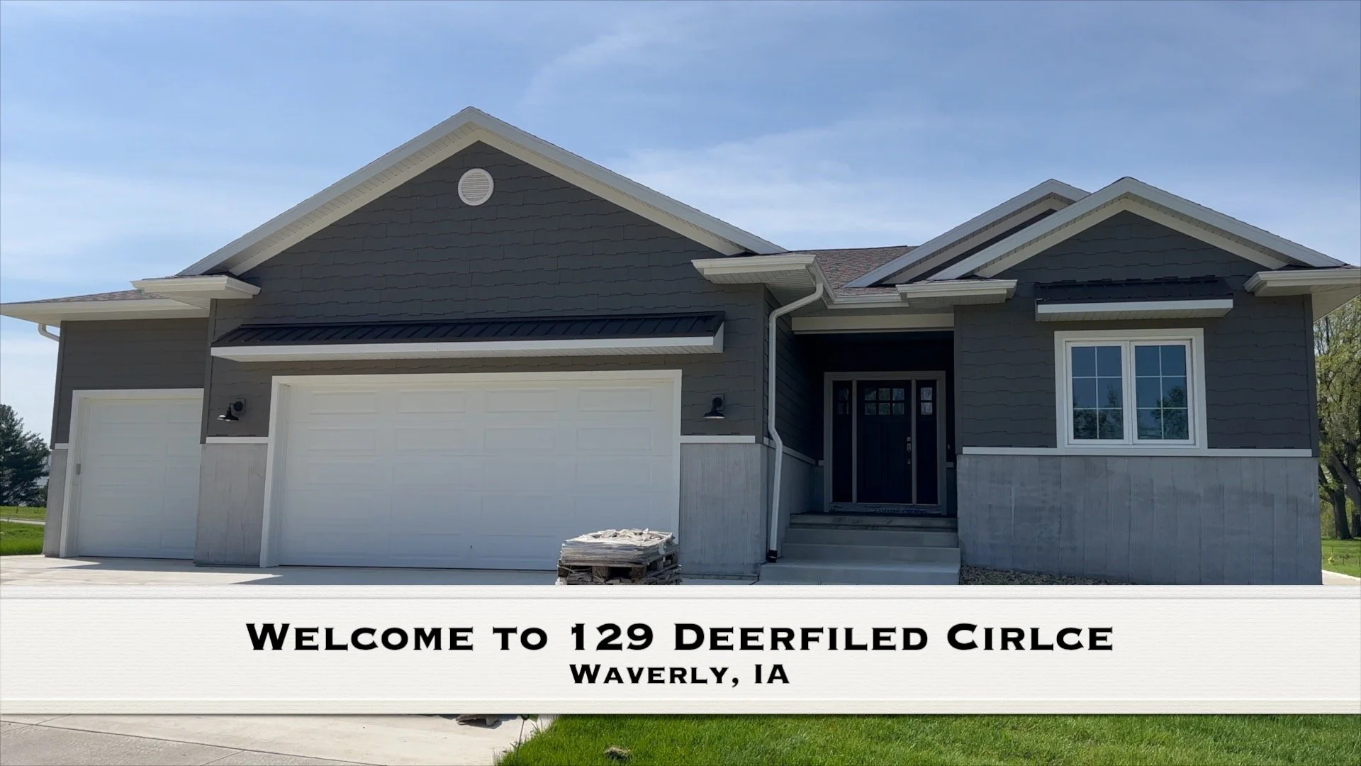 FOR SALE 129 Deerfield Circle Waverly — Steege Construction Inc.