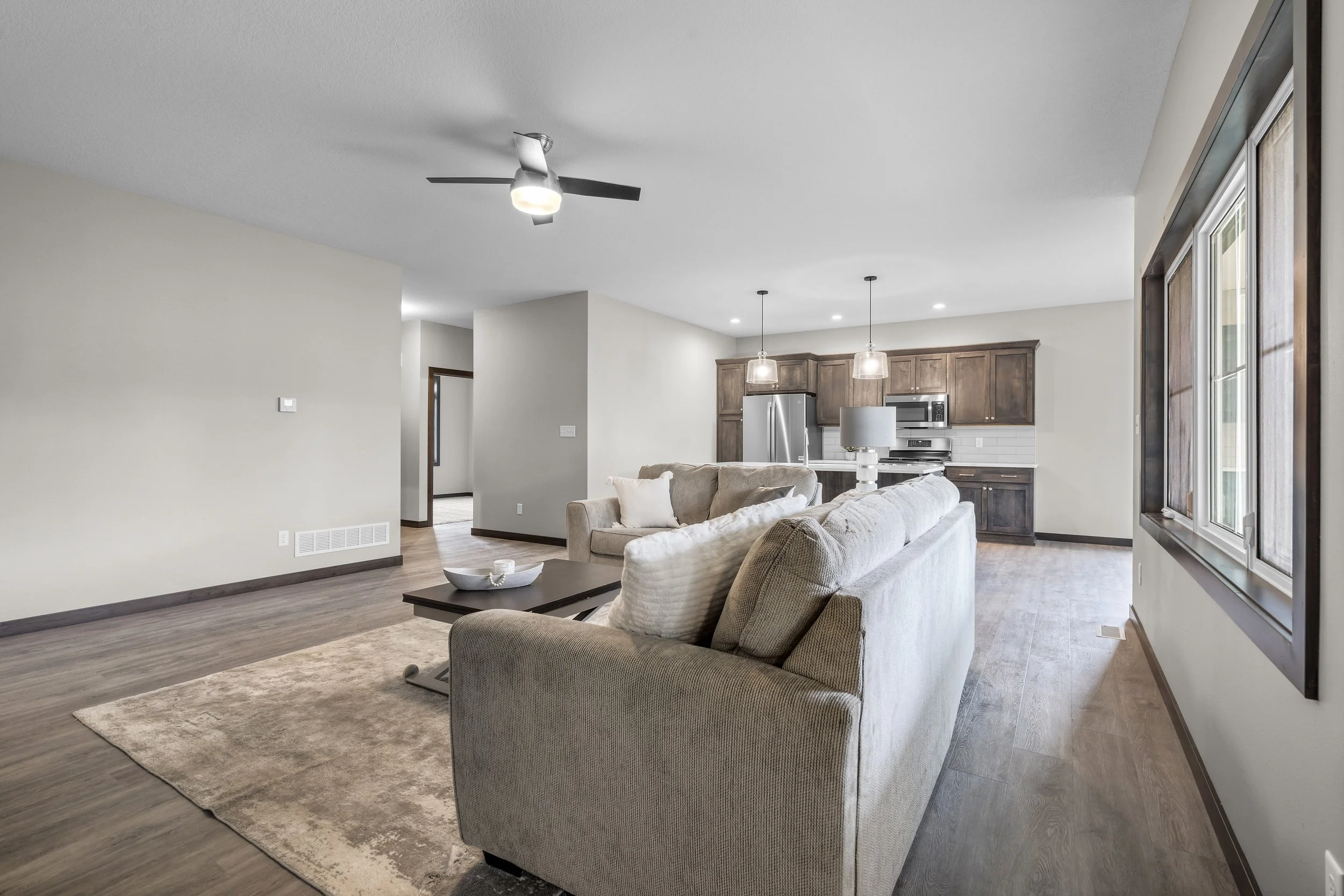 12-136 104 Bergen Dr.jpg