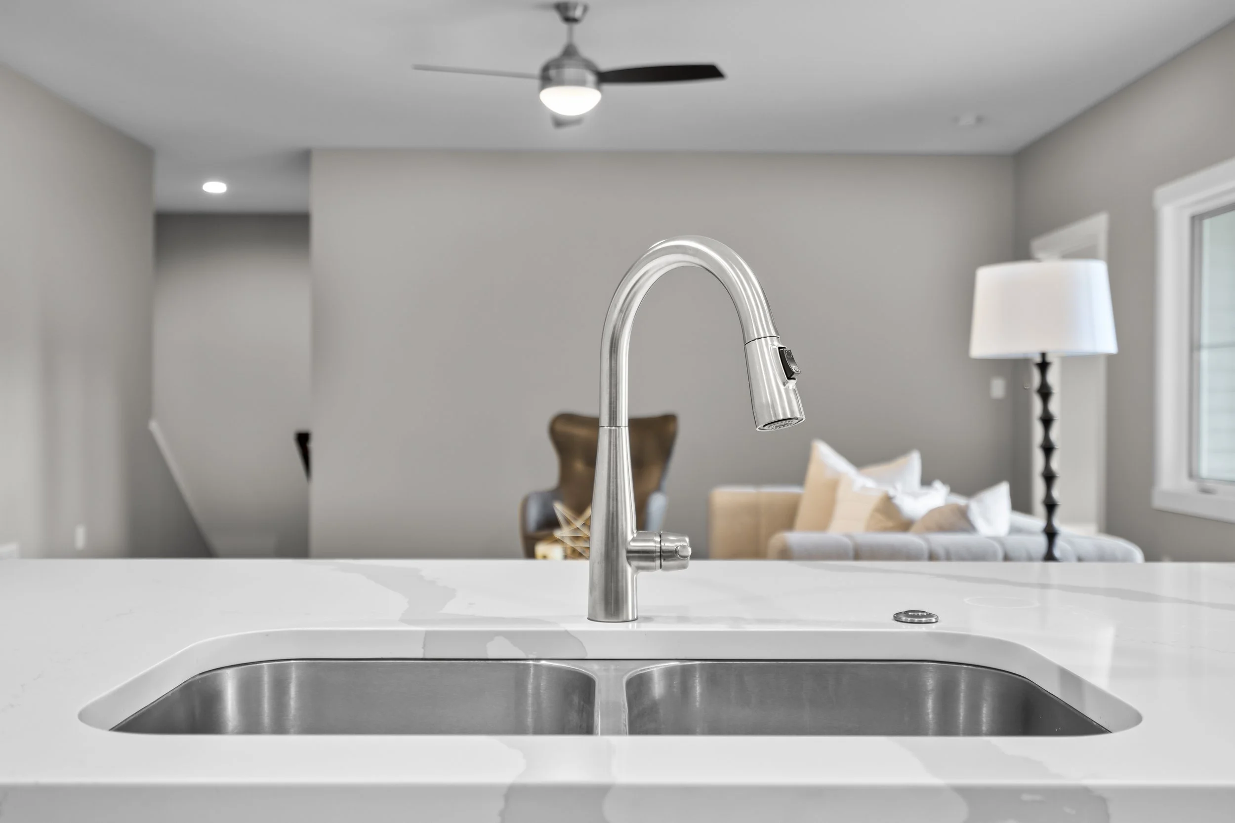 14-142 102 Bergen Dr.jpg
