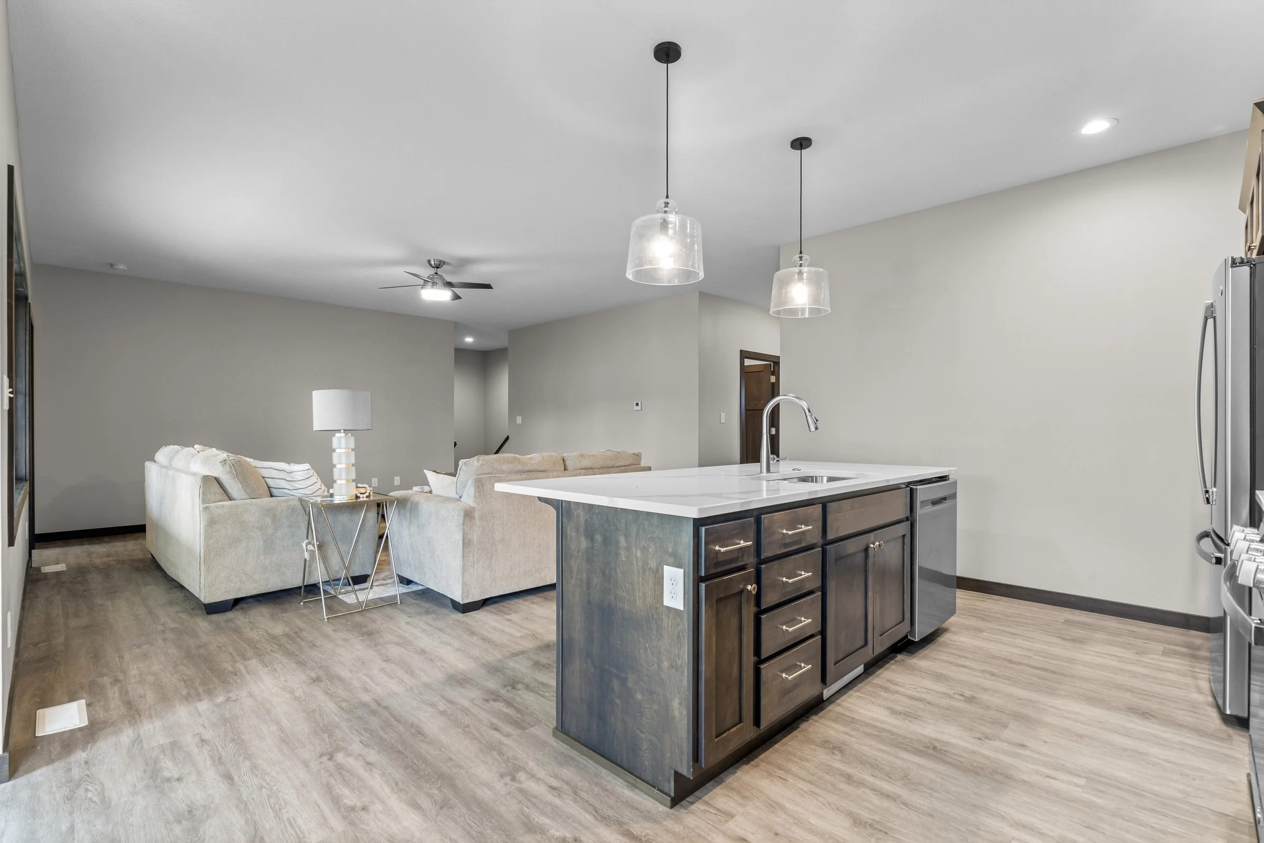 14-142 104 Bergen Dr.jpg