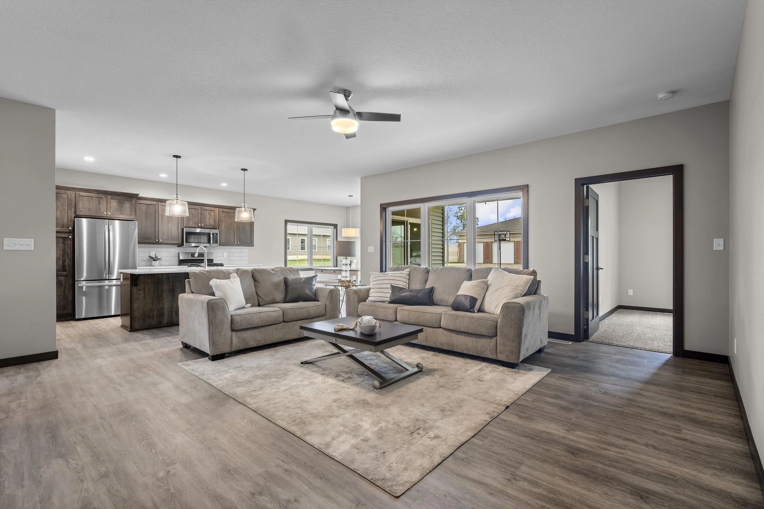 11-133 104 Bergen Dr.jpg
