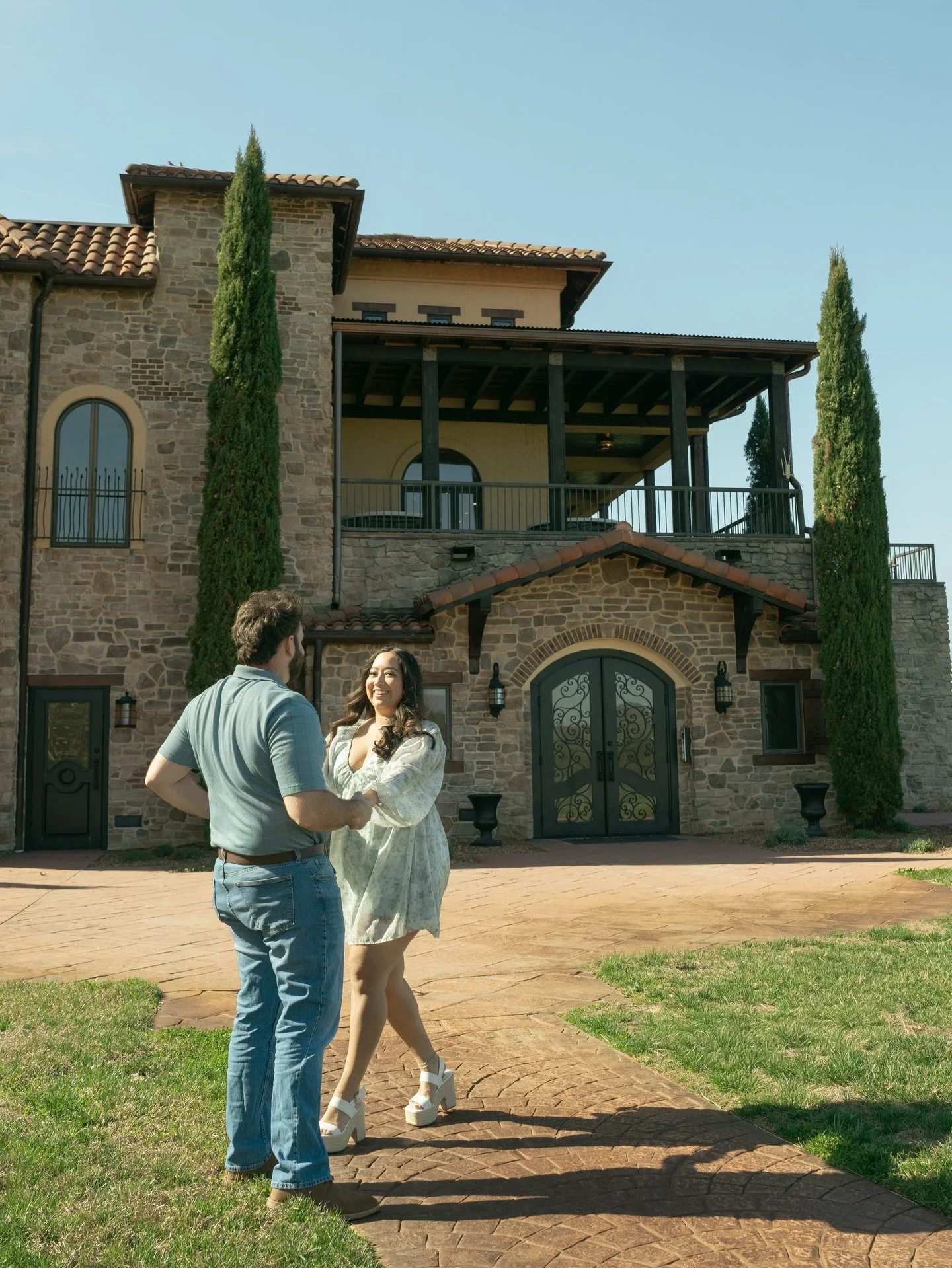 Sean &amp; Kristal got engaged this past weekend in the beautiful mountains of NC surrounded by beautiful spring weather and the absolutely stunning ambiance of a vineyard. 🤍🍷

Being an engagement photographer in the Charlotte area means traveling 