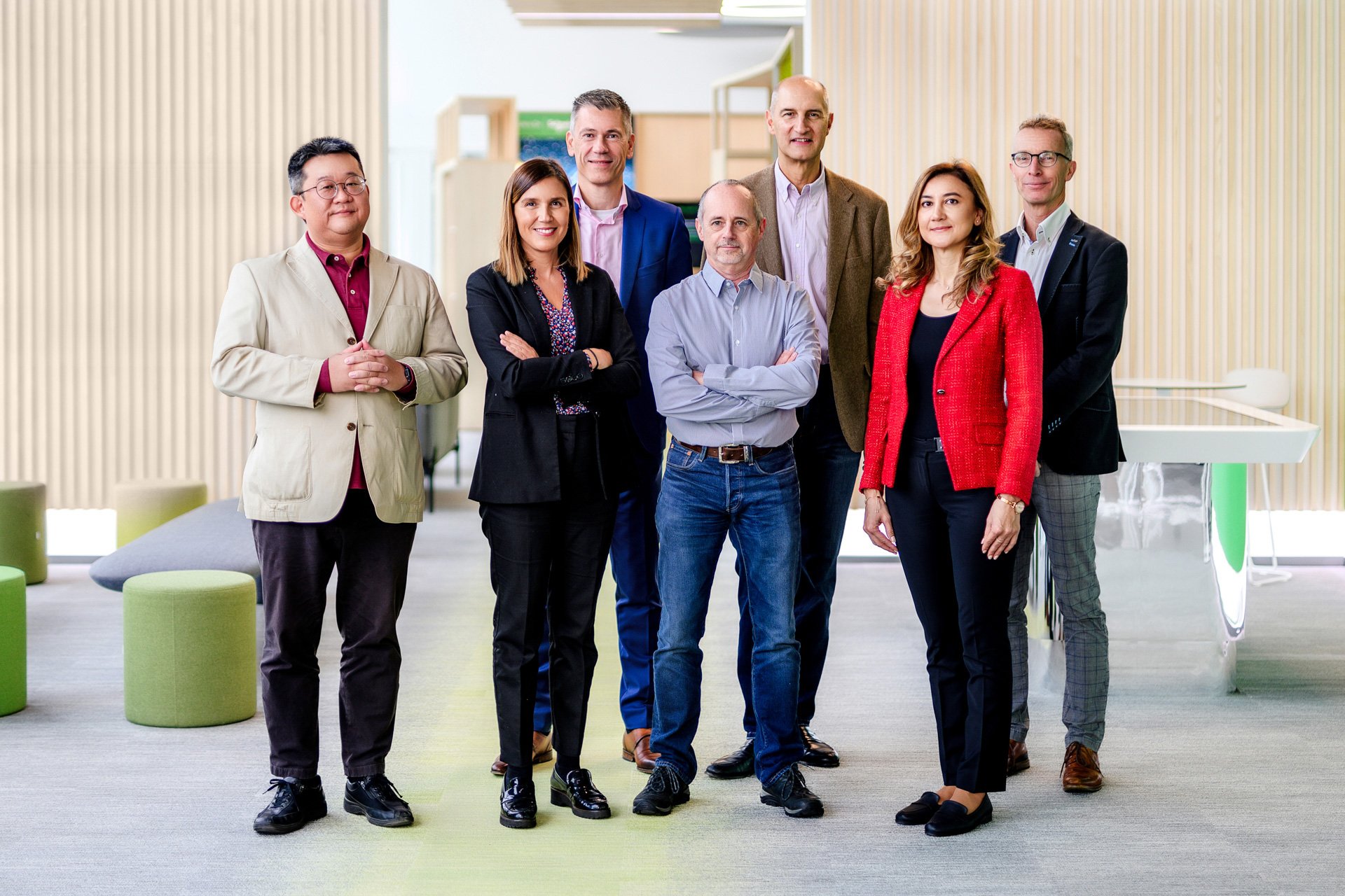 Portrait d'équipe de l'équipe de dirigeants de l'entreprise - shooting photo corporate