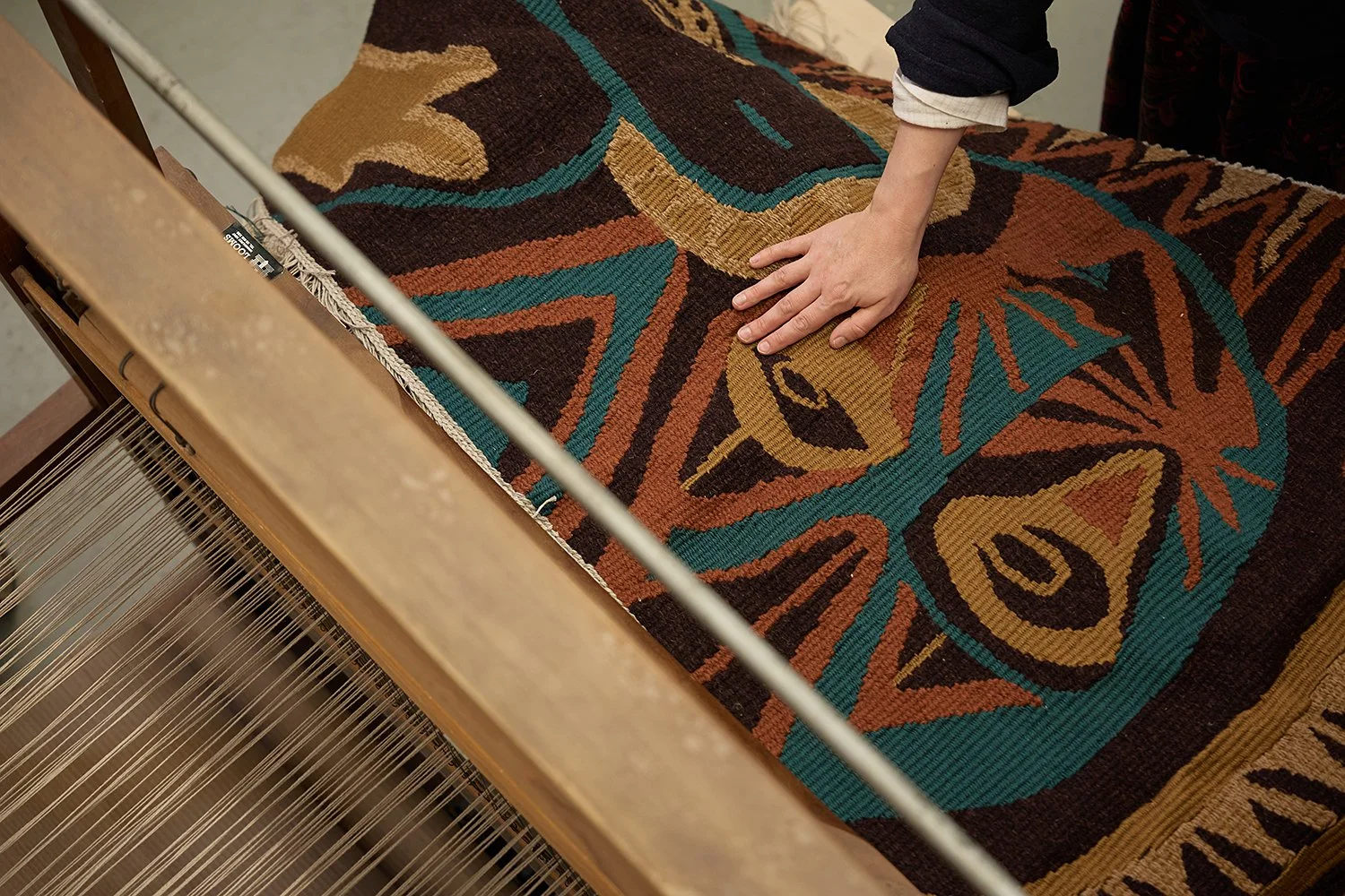 hand-woven-rug-design-london-christabel-balfour-artisan-studio.jpg