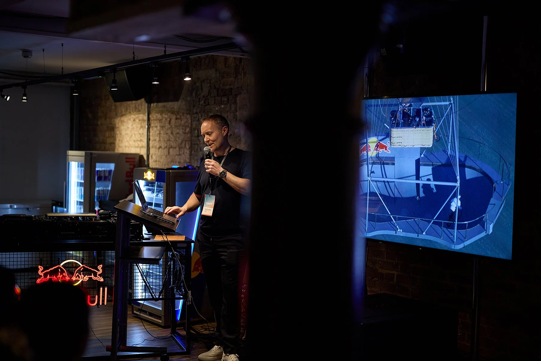 red-bull-event-photography-london-covent-garden-brandwave-b2b-networking.jpg