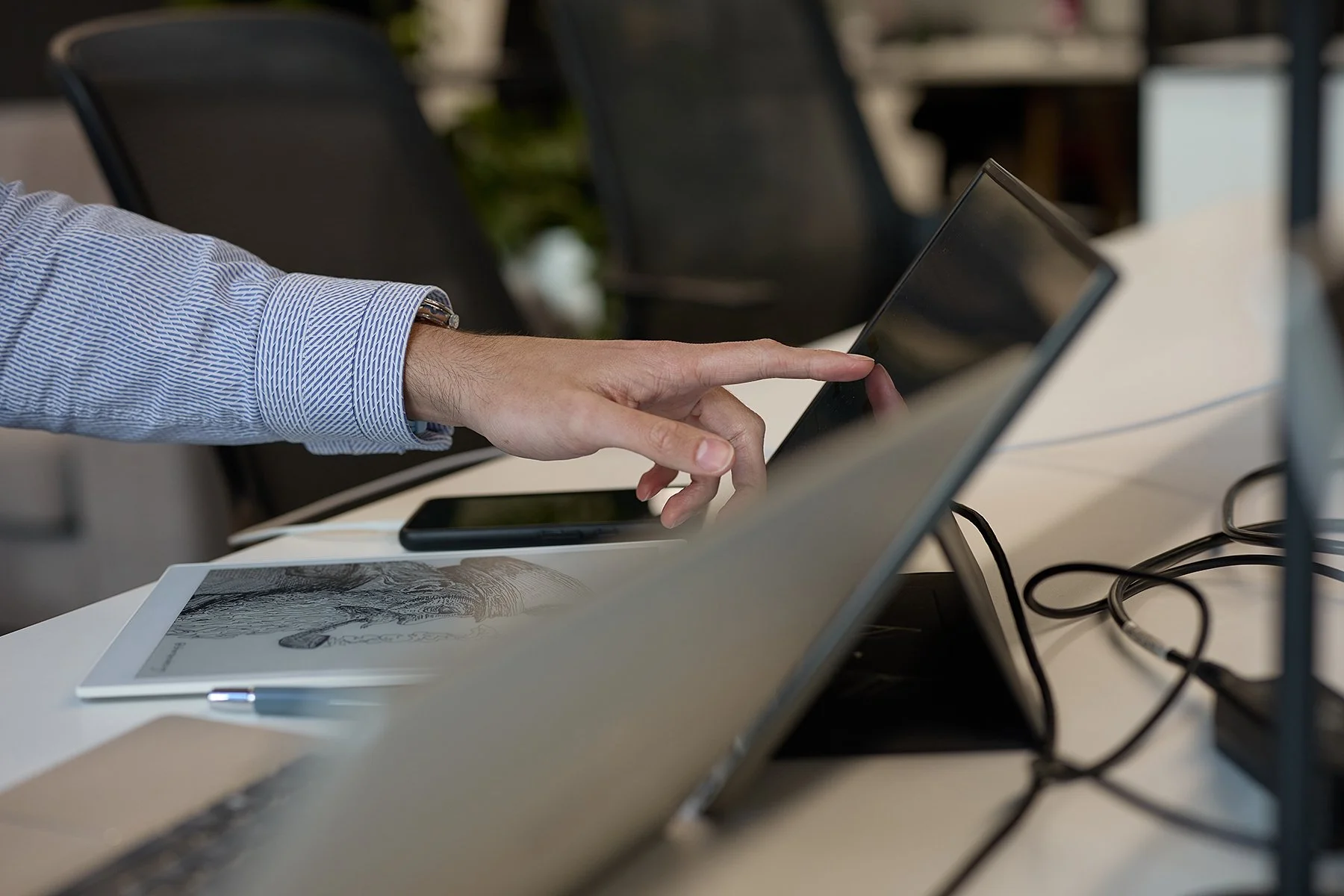 Candid business lifestyle photography for Cavendish Ware, showcasing expert financial advice and retirement strategy sessions for a rebranding campaign.