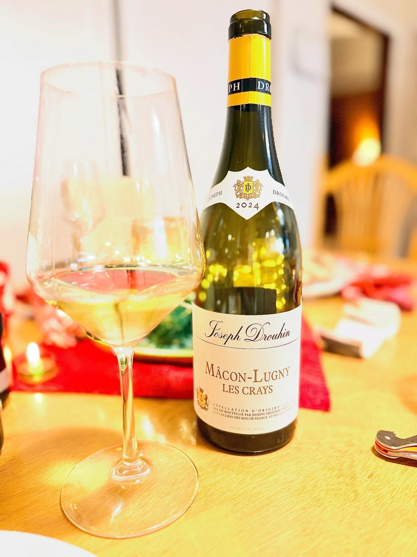 🍷 Joseph Drouhin &ndash; M&acirc;con-Lugny &ldquo;Les Crays&rdquo; 2024

&bull;Founded in 1880 in Beaune, Maison Joseph Drouhin is one of Burgundy&rsquo;s great family estates. Precision, terroir expression and elegance are their DNA &ndash; from Ch