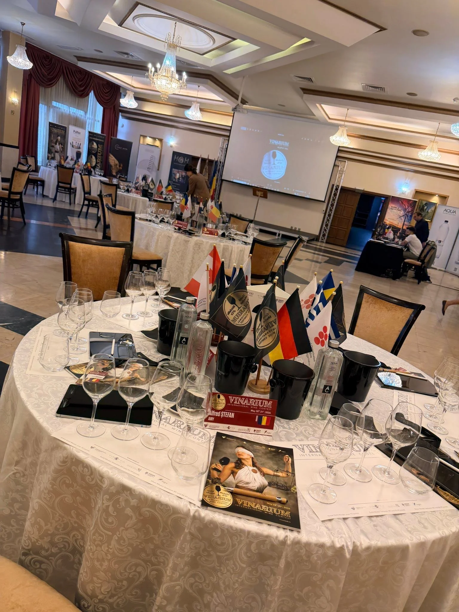 Honoured to be back at VINARIUM International Wine Contest 🍷 🥇 &hellip; this year&rsquo;s edition there are more than 1300 wines from 20 countries ! Good luck to all the producers that registered the samples ! #winecompetition  #winejudge #vinarium