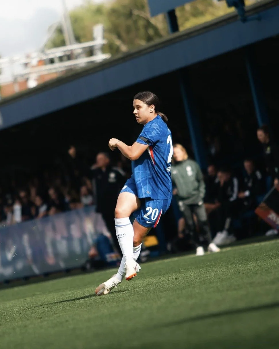 THE RESILIENCE REPORT |  After a long absence due to a major knee injury, the Australian soccer star, Sam Kerr, has made a sensational return. She scored her 100th goal for Chelsea in her first game back! She understands the challenges of watching fr