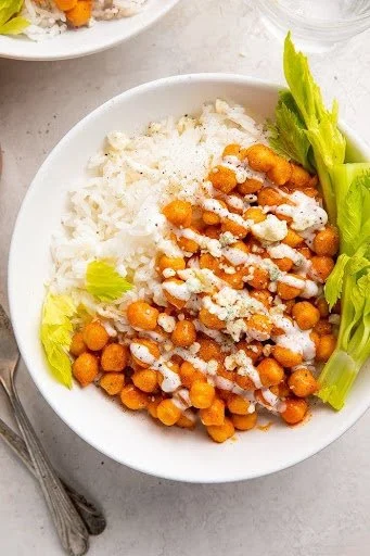 Buffalo Chickpea Quinoa Bowl (GF)
