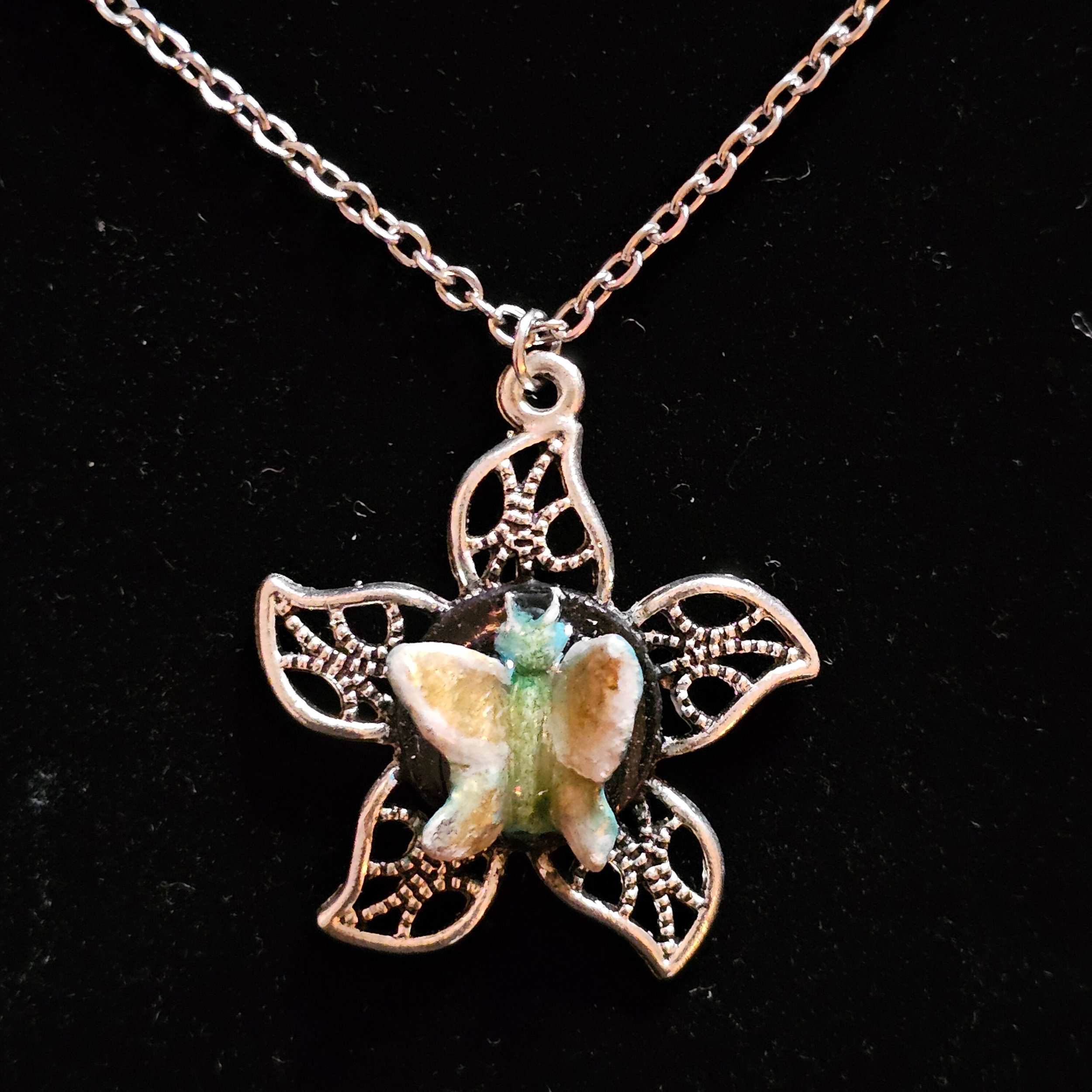 https://i.etsystatic.com/37643199/r/il/91c66c/5615704756/il_fullxfull.5615704756_hz8q.jpg