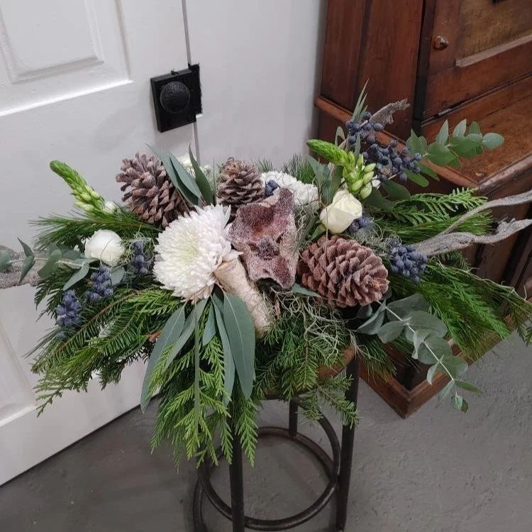 Christmas centerpiece floral arrangement (Copy)