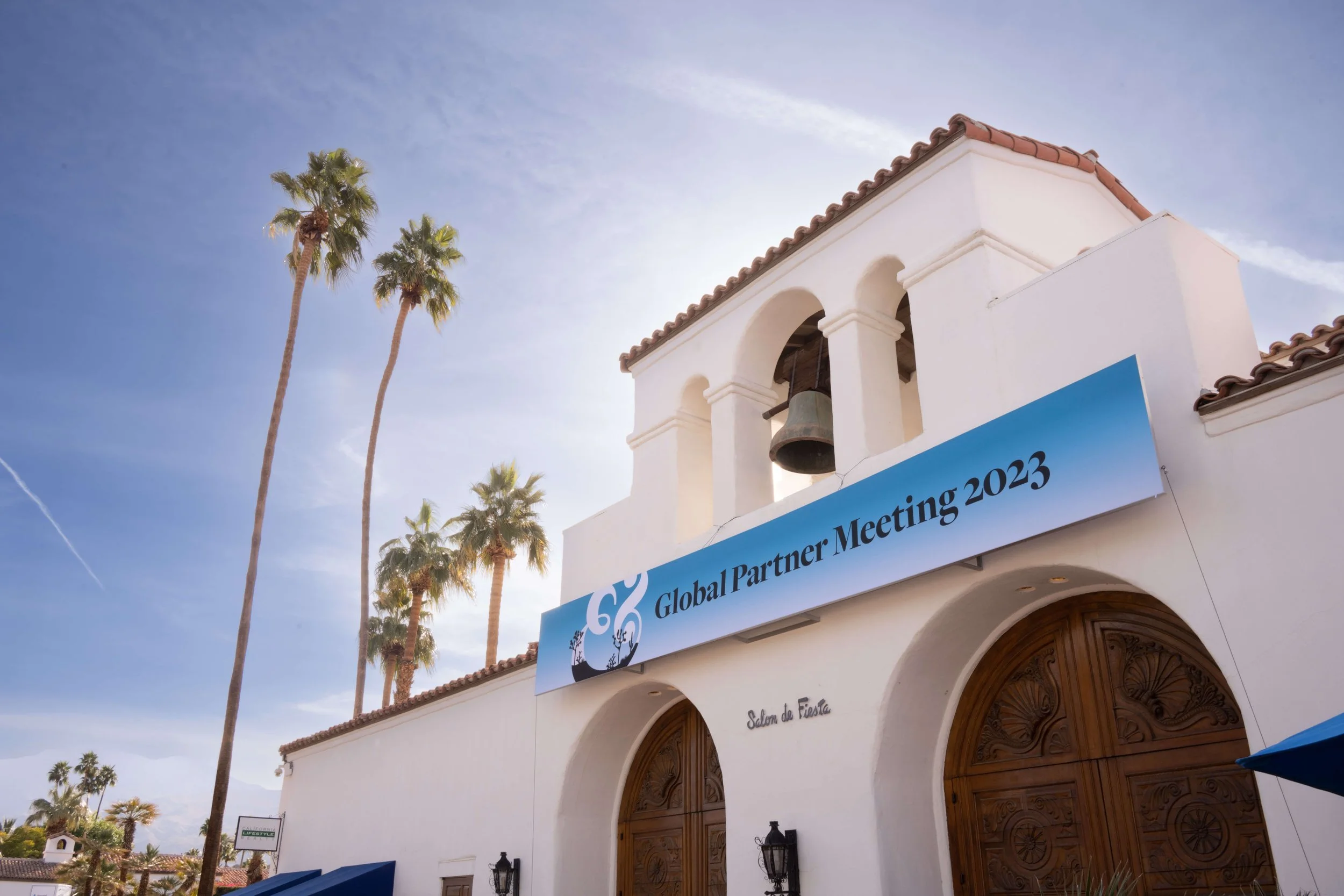 White &amp; Case: Event branding