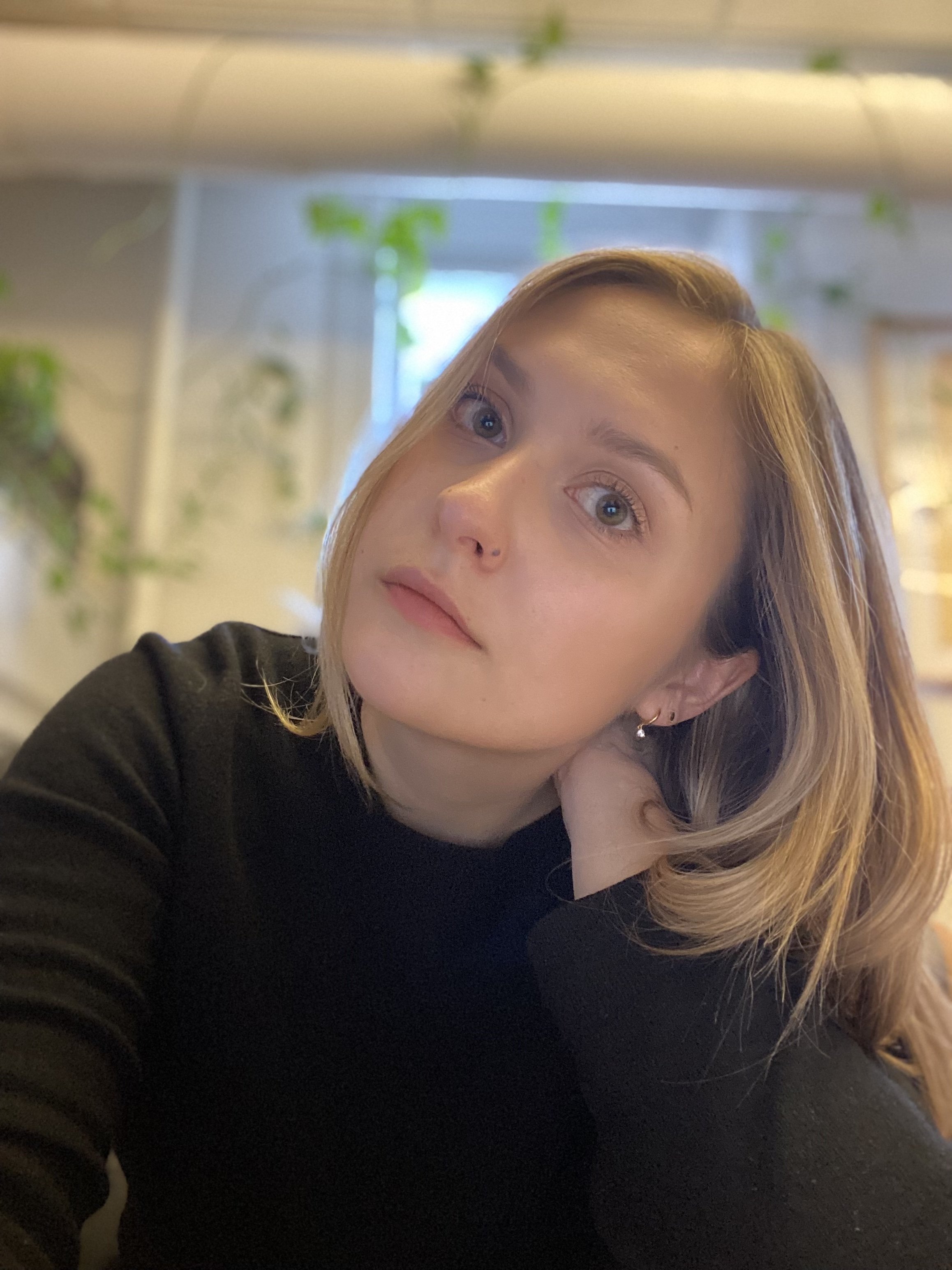 Emily Nelson Writer