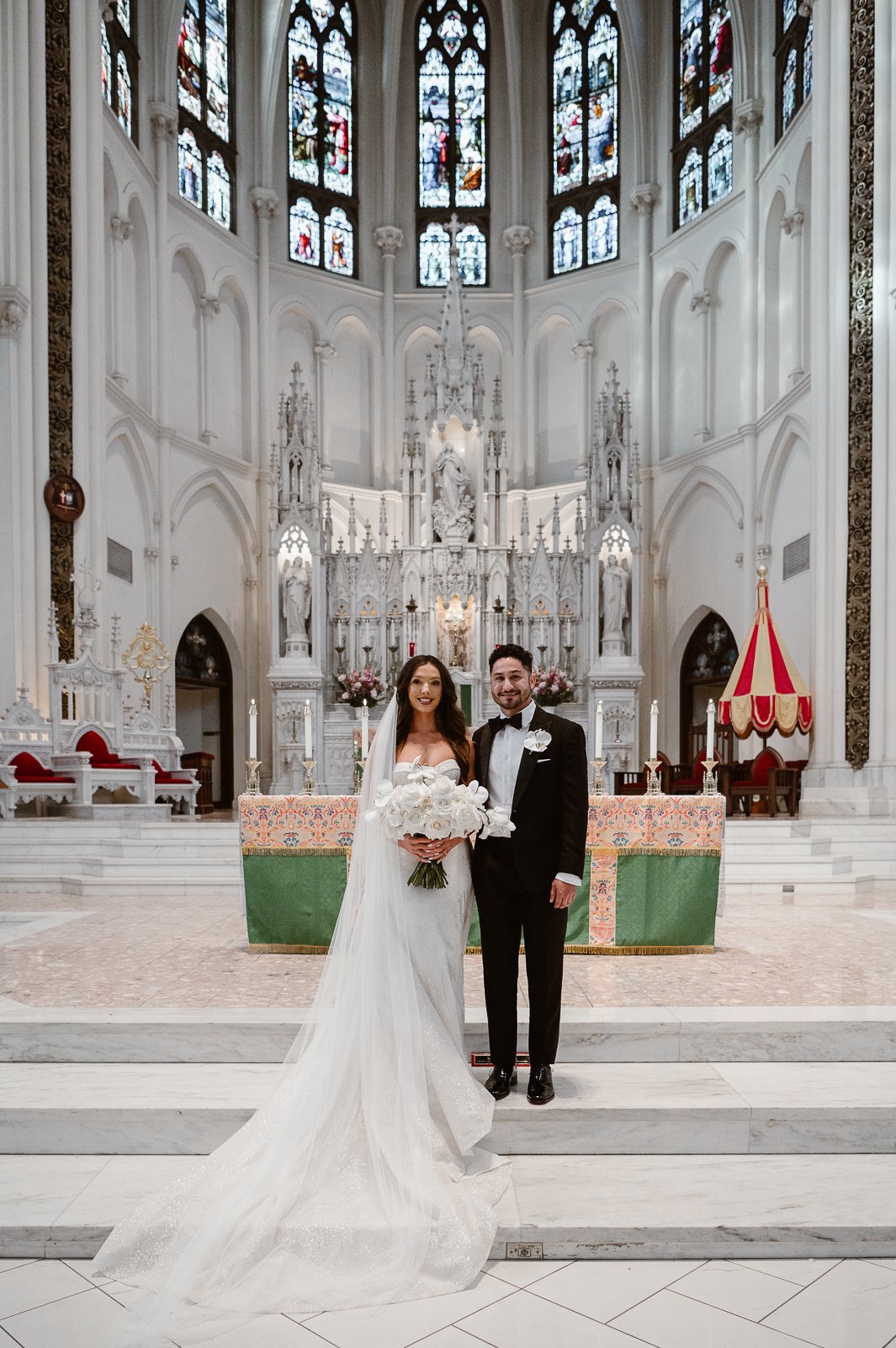 Mariana.Ziegler.Photography_Modern.Chic.Denver.Wedding.Rally.Hotel.EM-55.jpg