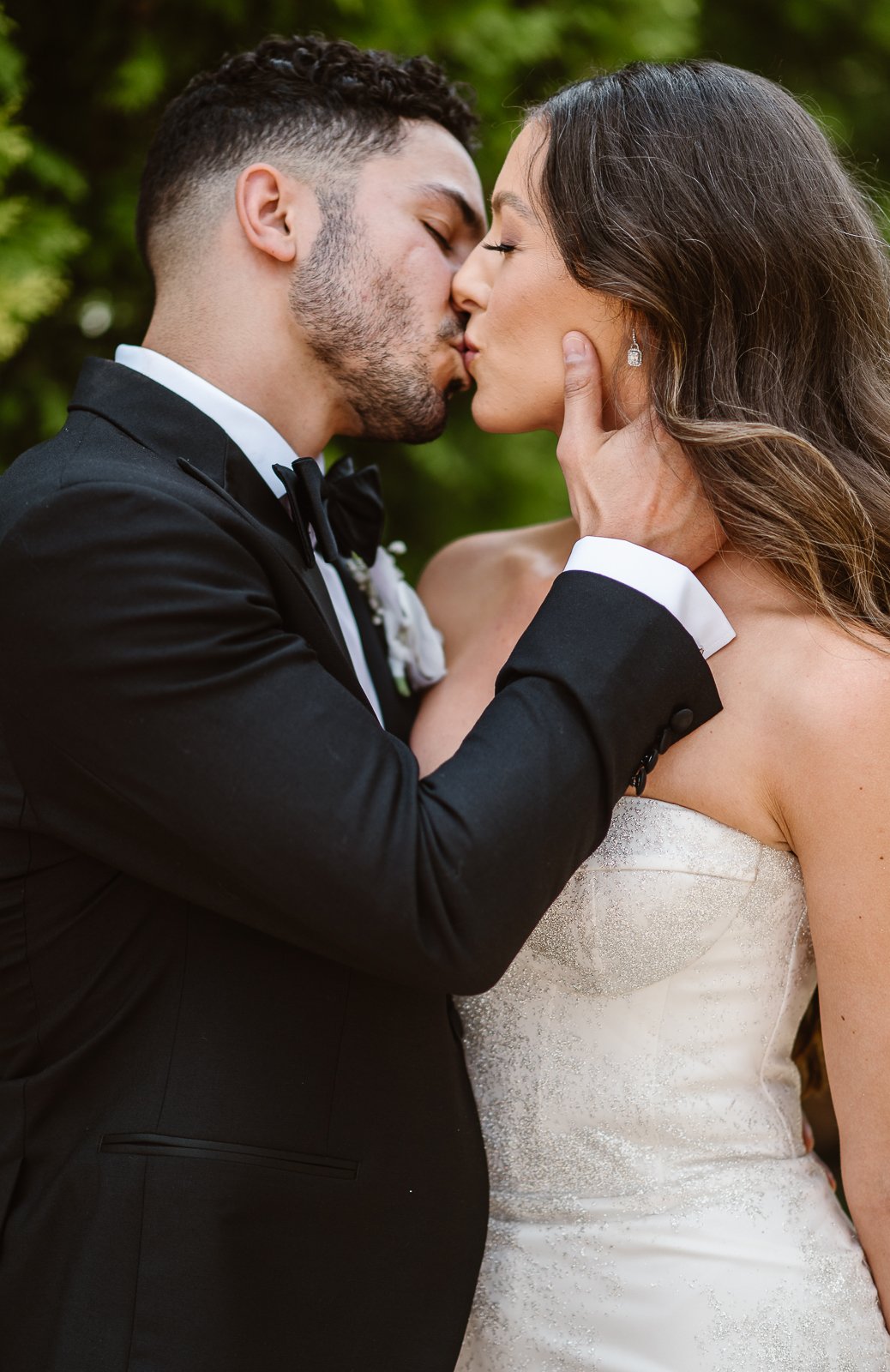 Mariana.Ziegler.Photography_Modern.Chic.Denver.Wedding.Rally.Hotel.EM-2.jpg