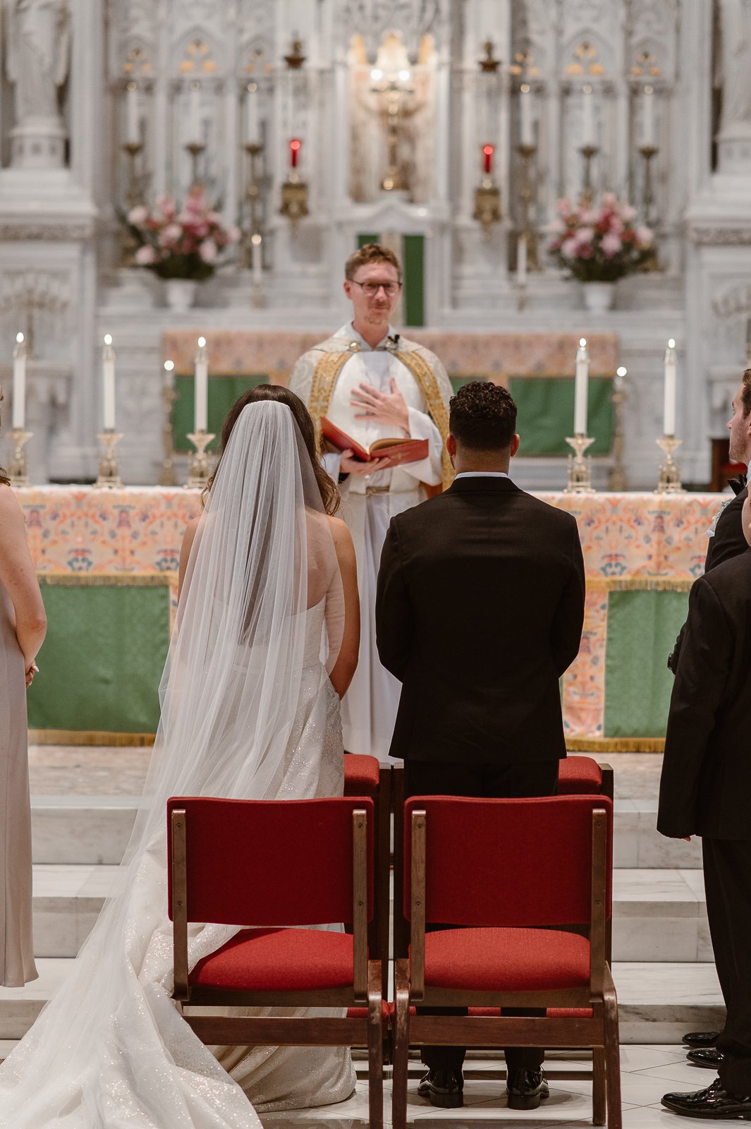 Mariana.Ziegler.Photography_Modern.Chic.Denver.Wedding.Rally.Hotel.EM-60.jpg