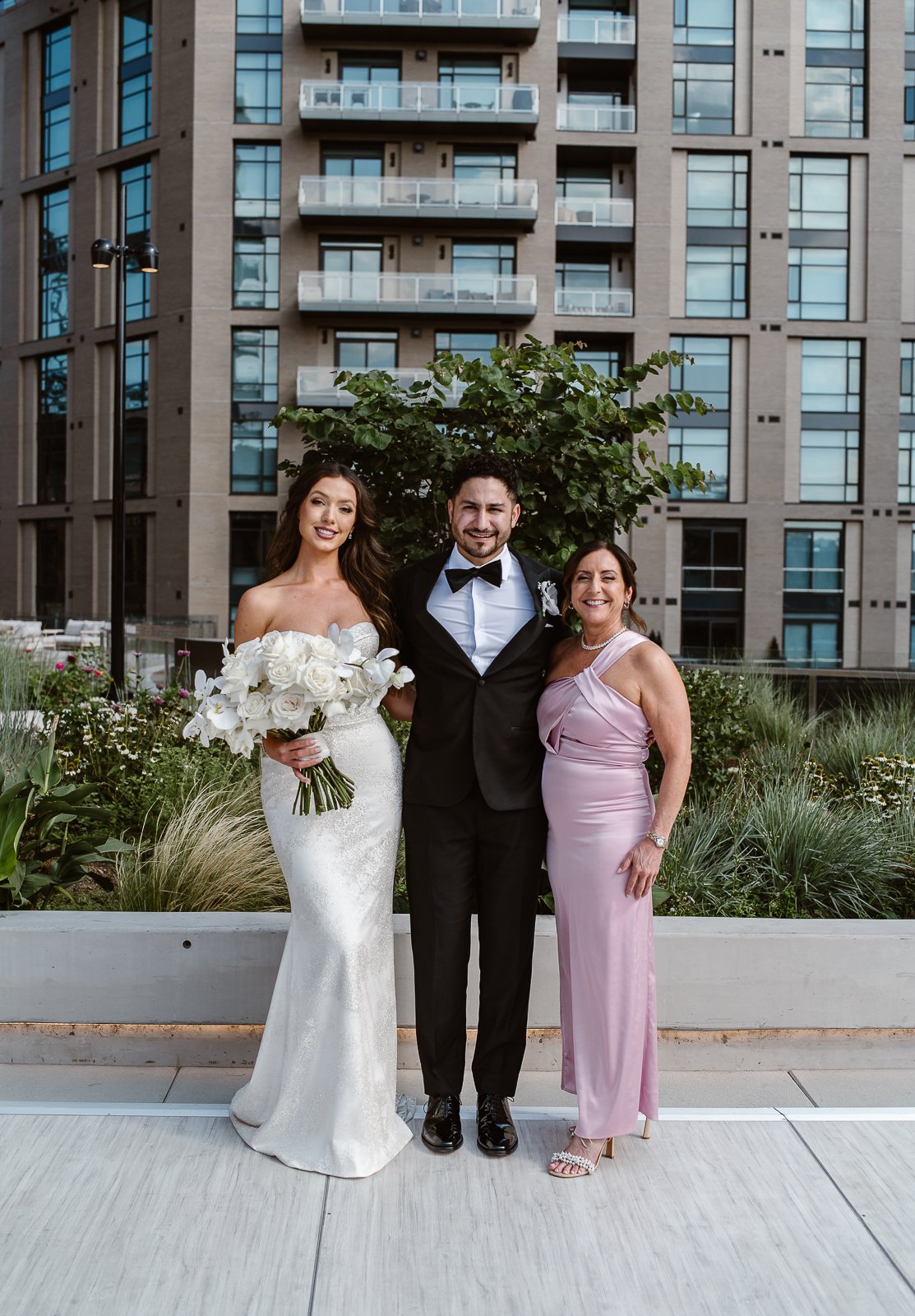 Mariana.Ziegler.Photography_Modern.Chic.Denver.Wedding.Rally.Hotel.EM-54.jpg
