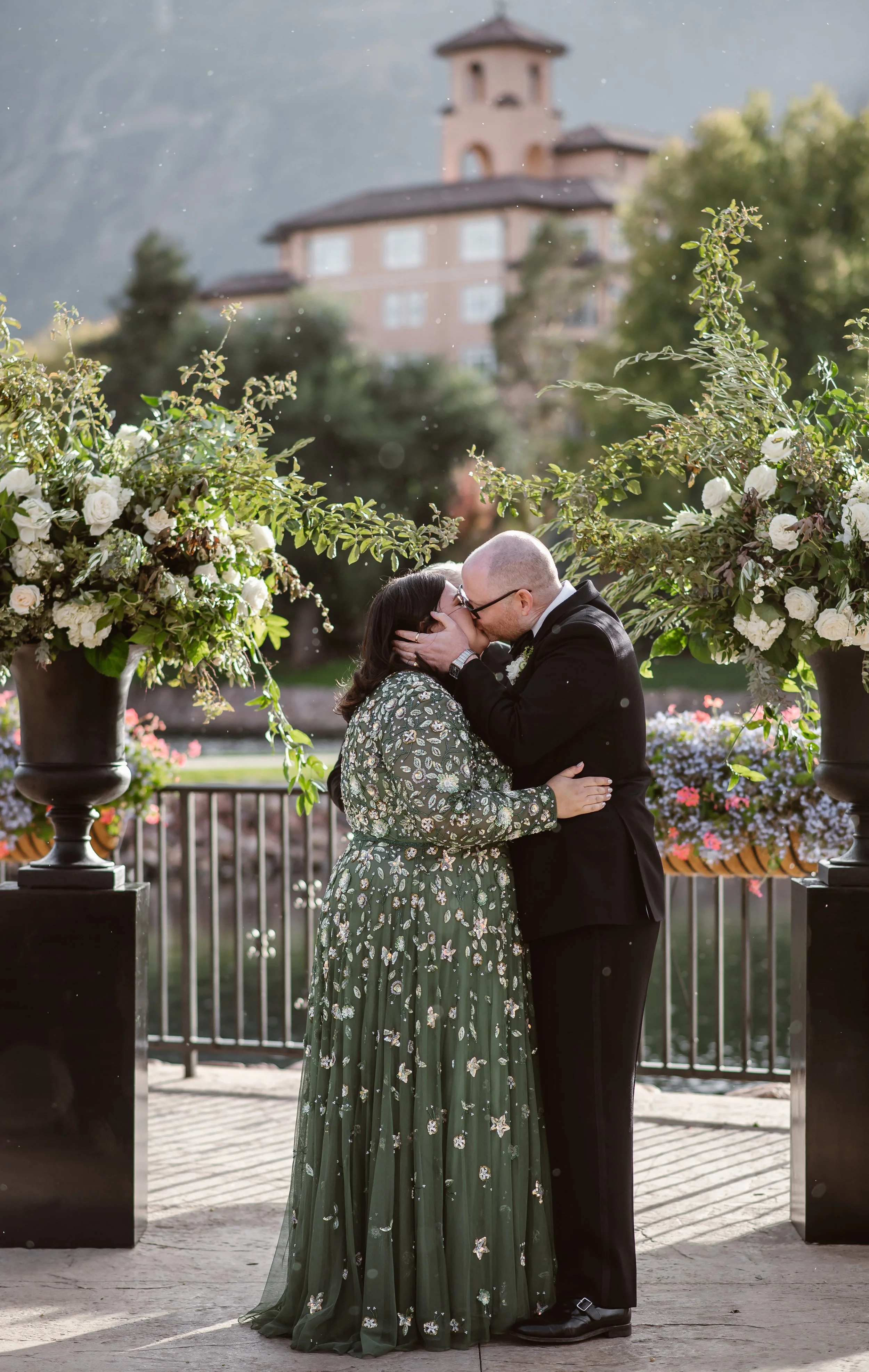Mariana.Ziegler.Photography_The.Broadmoor.Luxury.Wedding_C-162.jpg