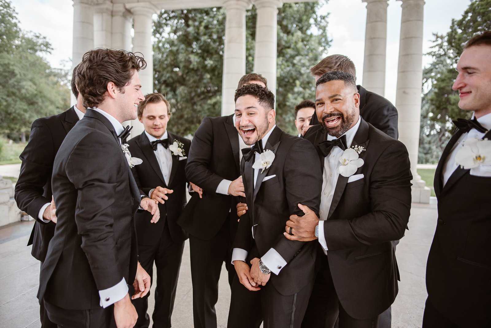 Mariana.Ziegler.Photography_Modern.Chic.Denver.Wedding.Rally.Hotel.EM-48.jpg
