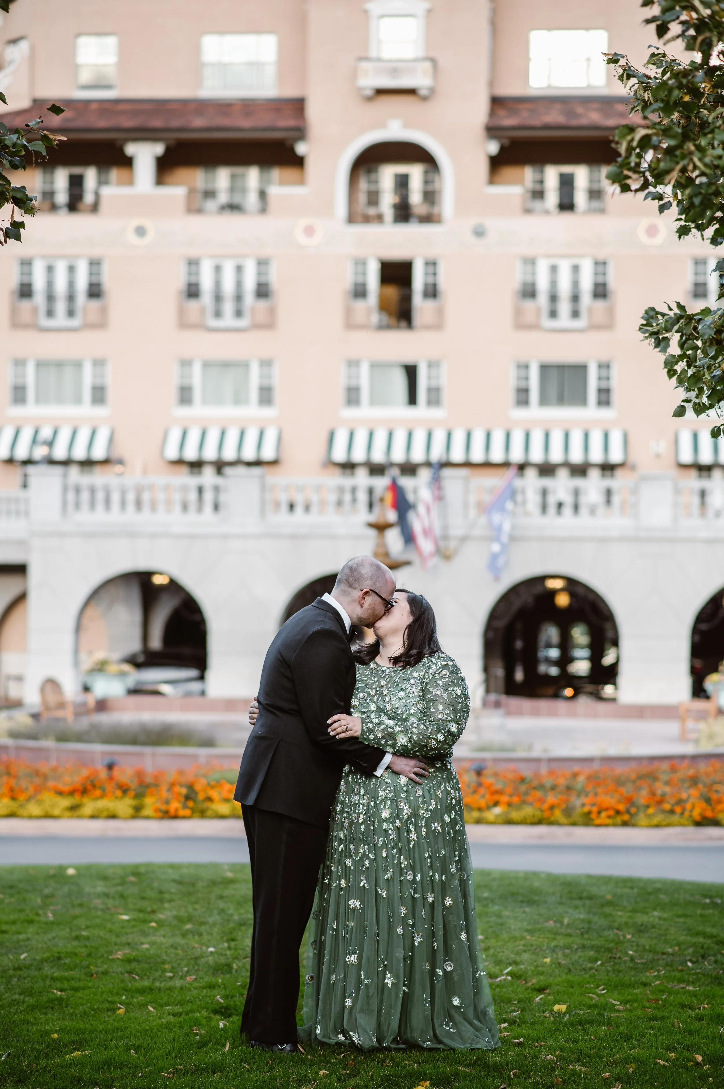 Mariana.Ziegler.Photography_The.Broadmoor.Luxury.Wedding_SS-6.jpg