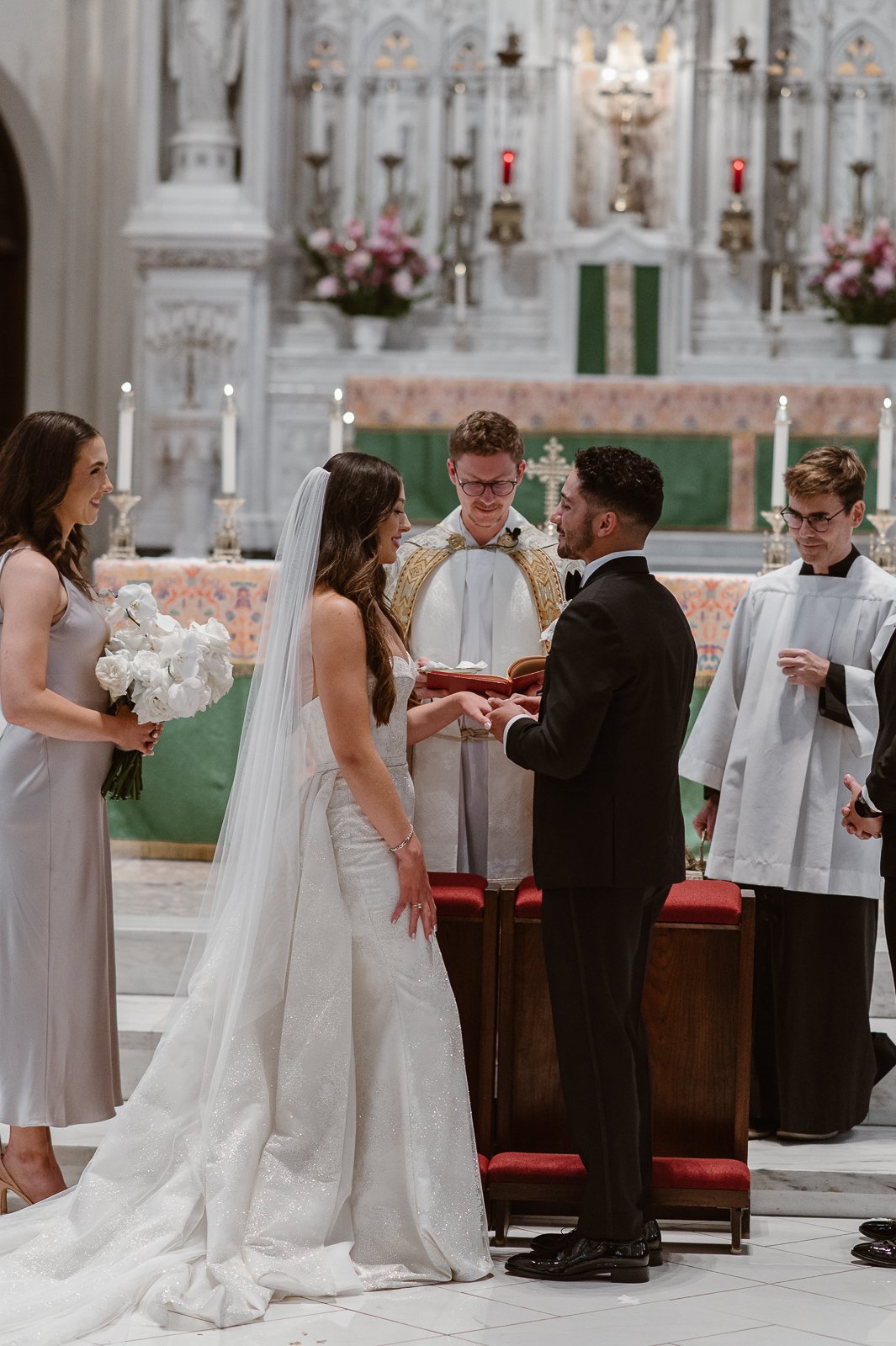 Mariana.Ziegler.Photography_Modern.Chic.Denver.Wedding.Rally.Hotel.EM-63.jpg