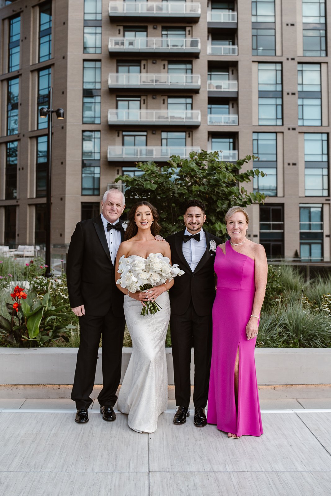 Mariana.Ziegler.Photography_Modern.Chic.Denver.Wedding.Rally.Hotel.EM-52.jpg