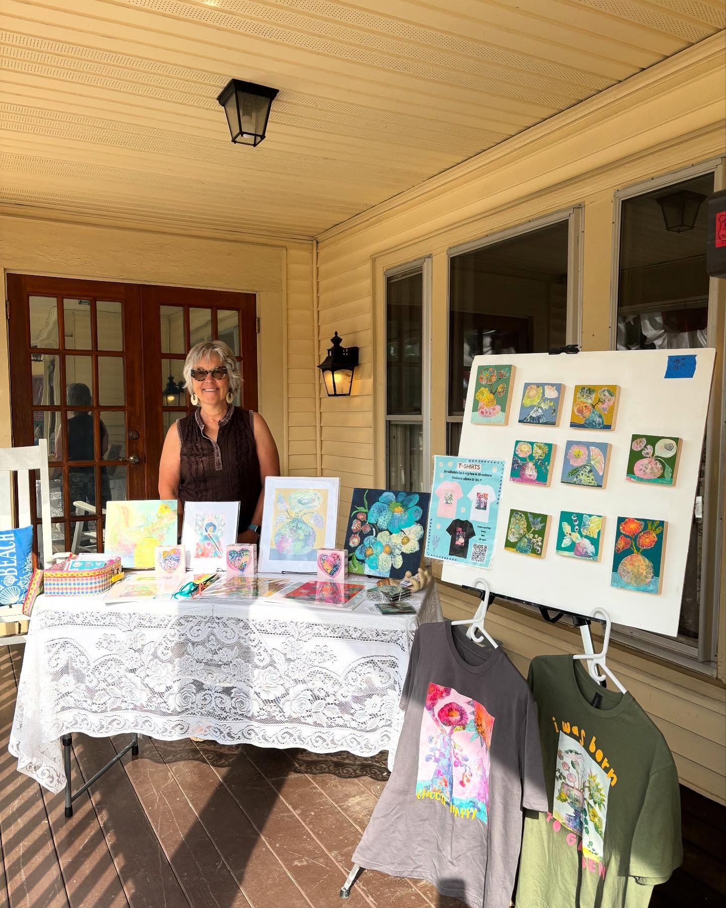 All set up !! Come on over !!