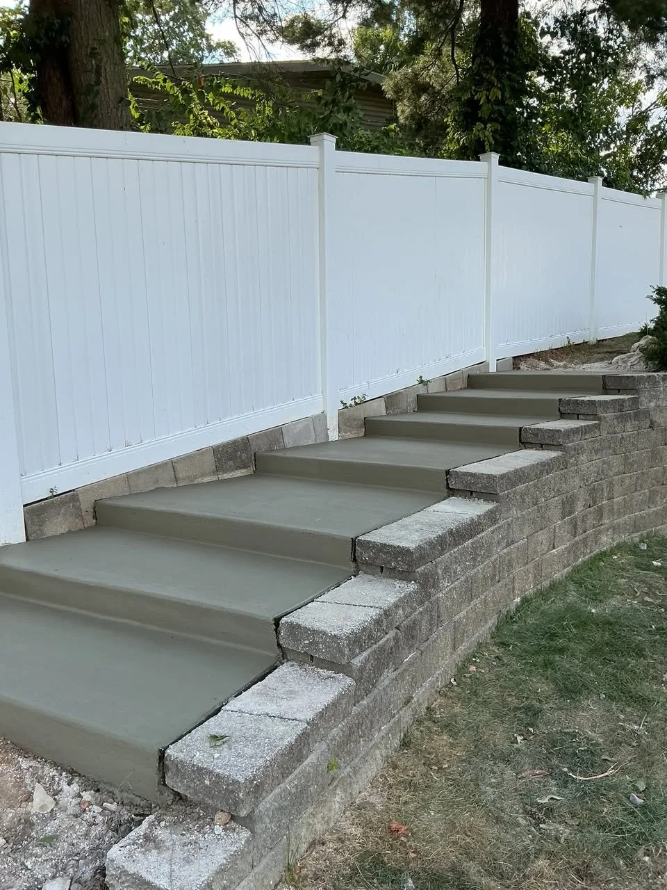 Curved Retaining Wall