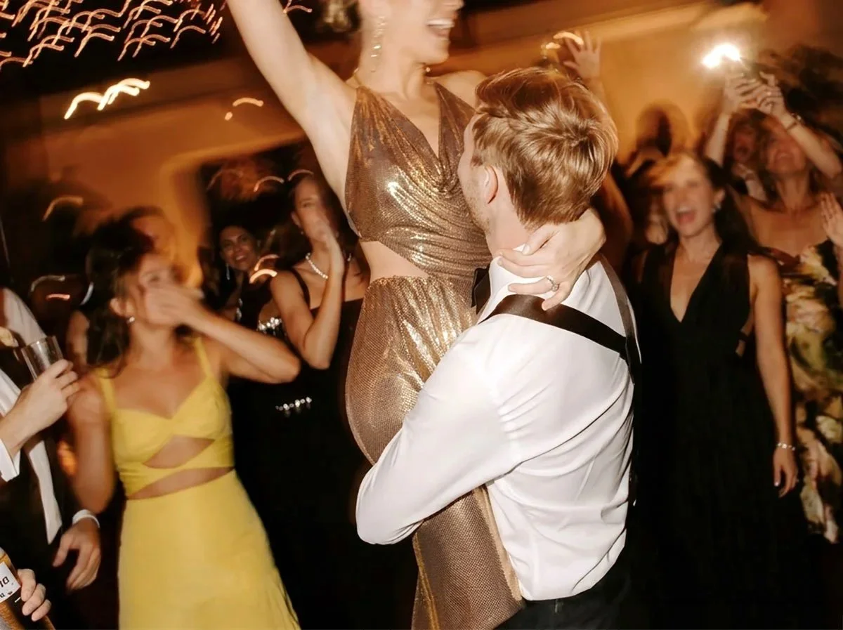 4.Bachelor_bachelorette_Party2.jpg