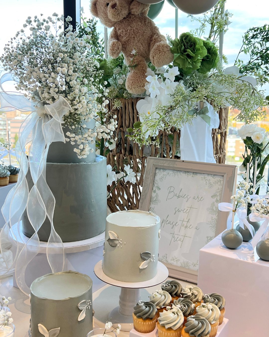 Planning a baby shower in LA means competing with everyone else for the same brunch spots, the same garden patios, the same vibe. And when you finally find somewhere that looks good online, the space itself is either too small, too loud, or just... n