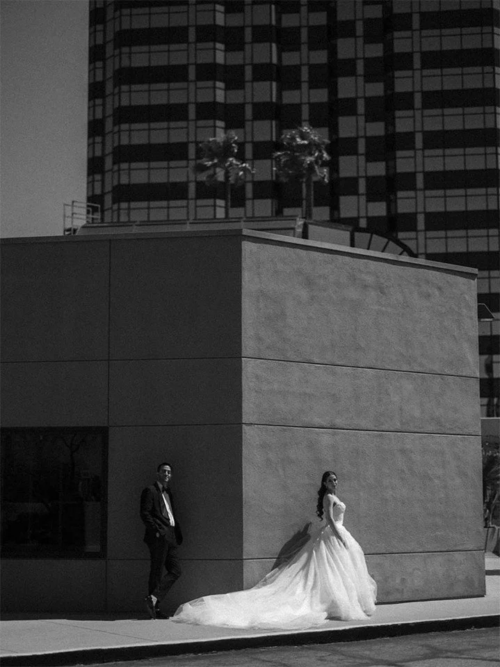 Not every photo needs a backdrop.⁠
Sometimes it's just two people, unhurried, in their own world.⁠
No pose.⁠
No performance.⁠
Just the feeling between them, captured exactly as it was.