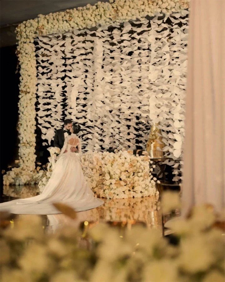 A wedding lives in two layers.⁠
What the room looks like.⁠
And what it feels like to stand in the middle of it.⁠
When both are done right, guests stop taking photos and just watch.⁠