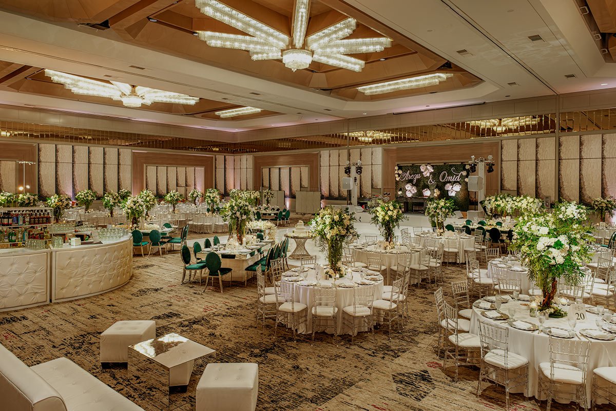 Ballroom_Wedding_29.jpg
