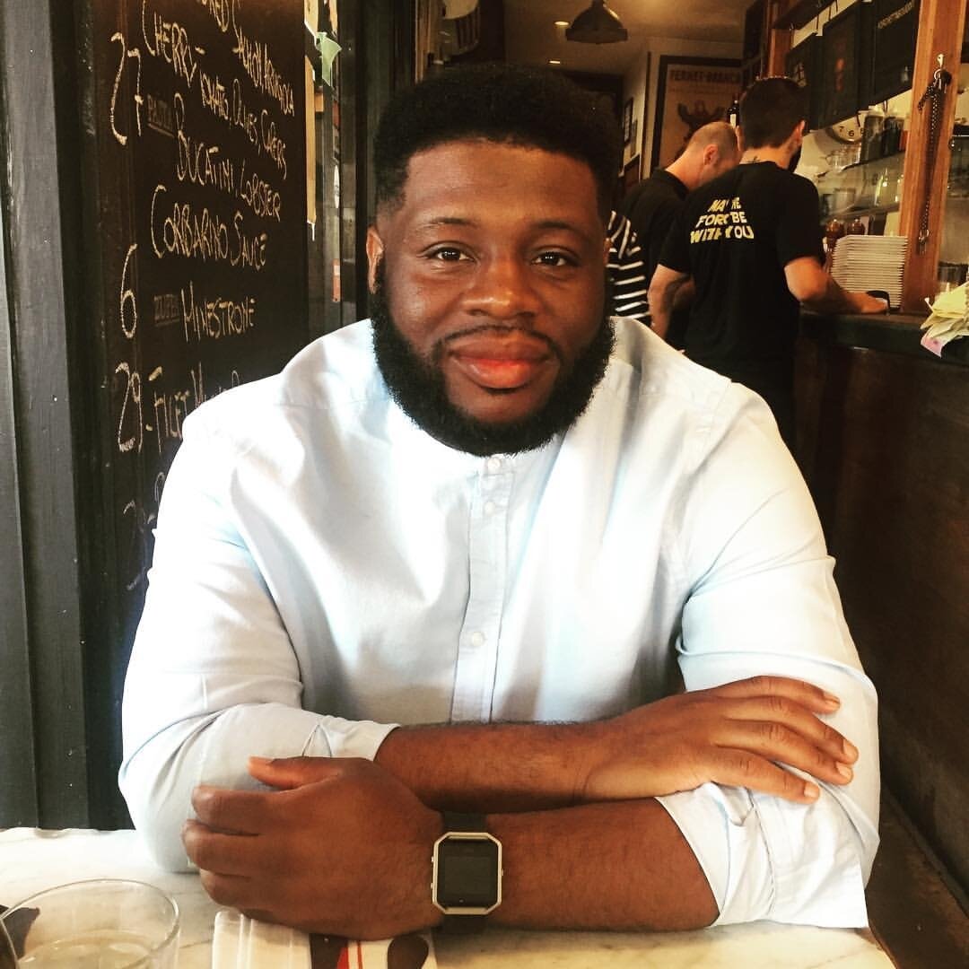 Entrepreneurship the Right Way with Luis Martinez