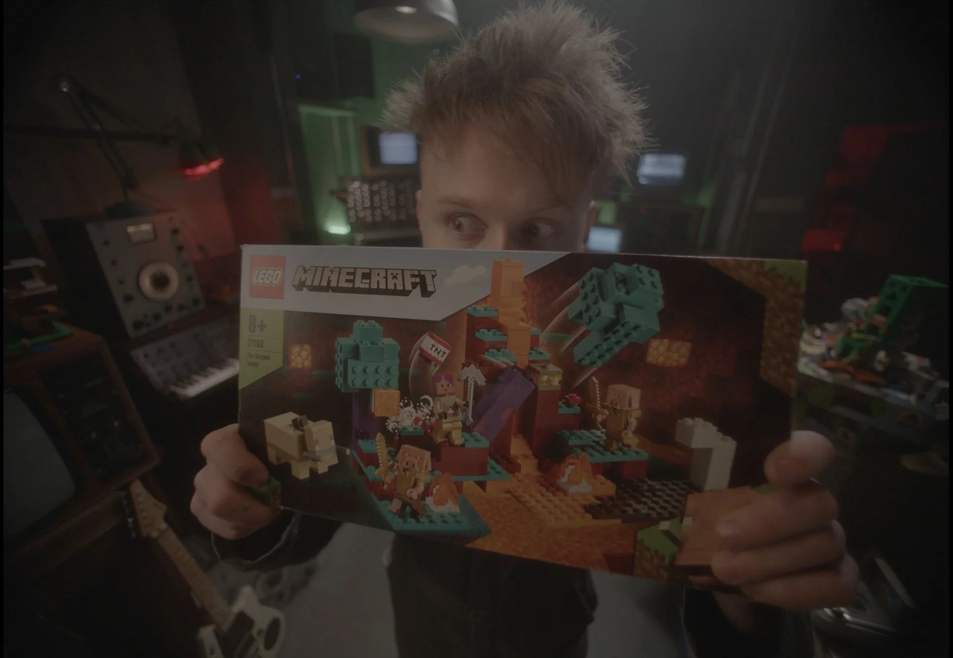LEGO x Minecraft: Shuffle - Social Content
